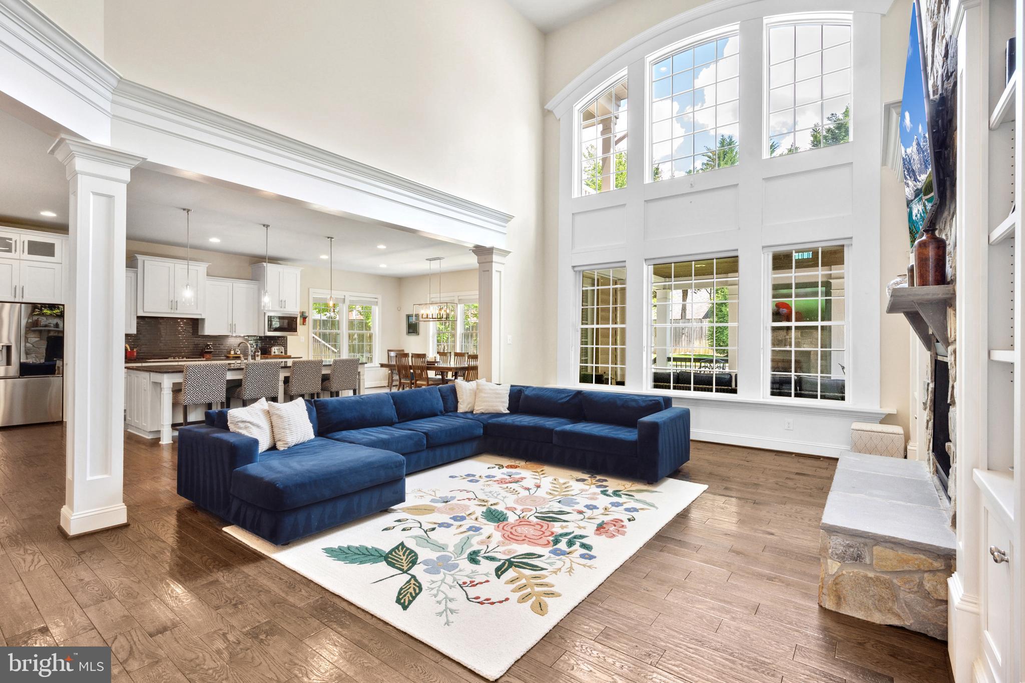 7578 GLEN POINTE COURT