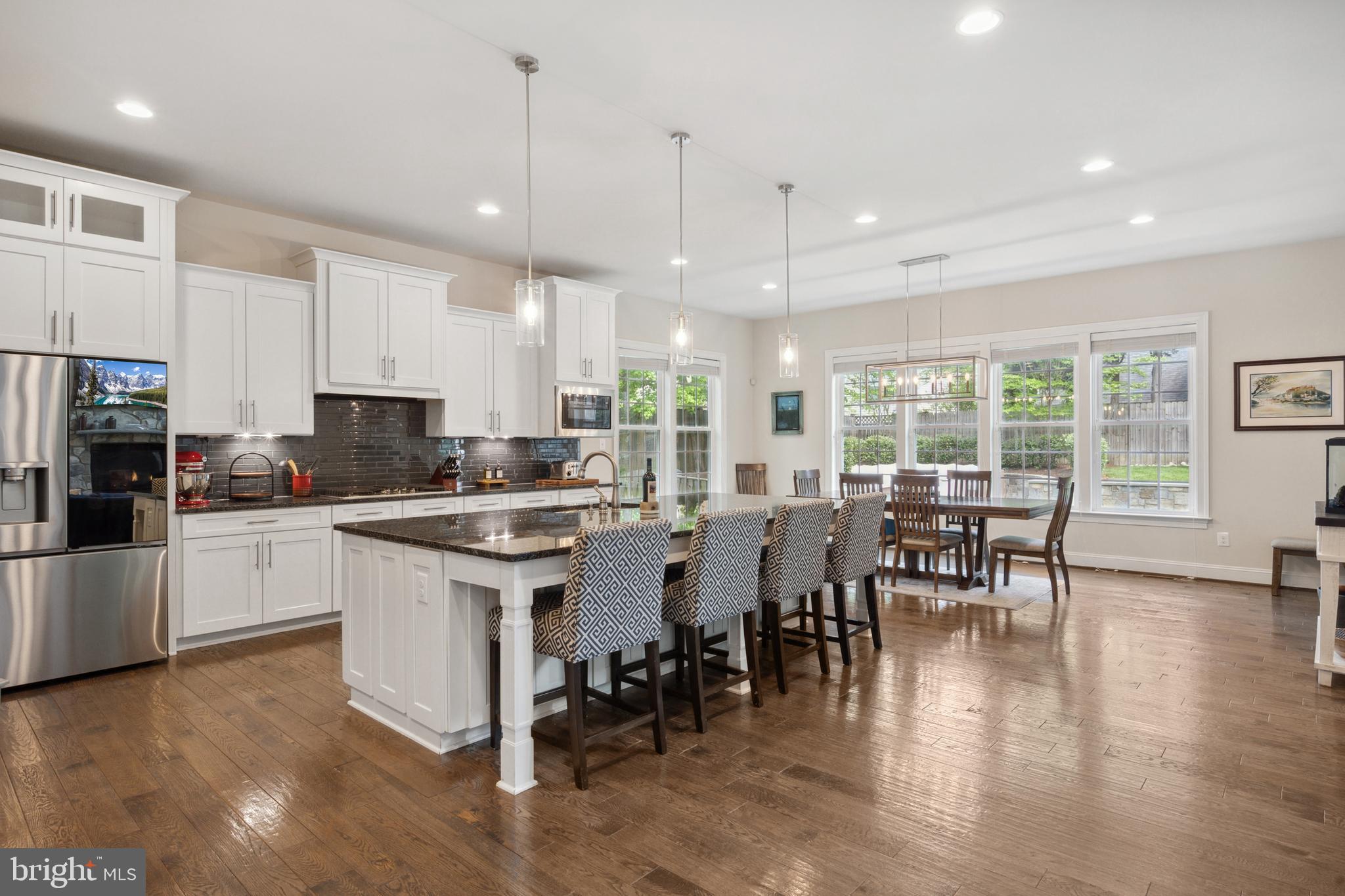 7578 GLEN POINTE COURT