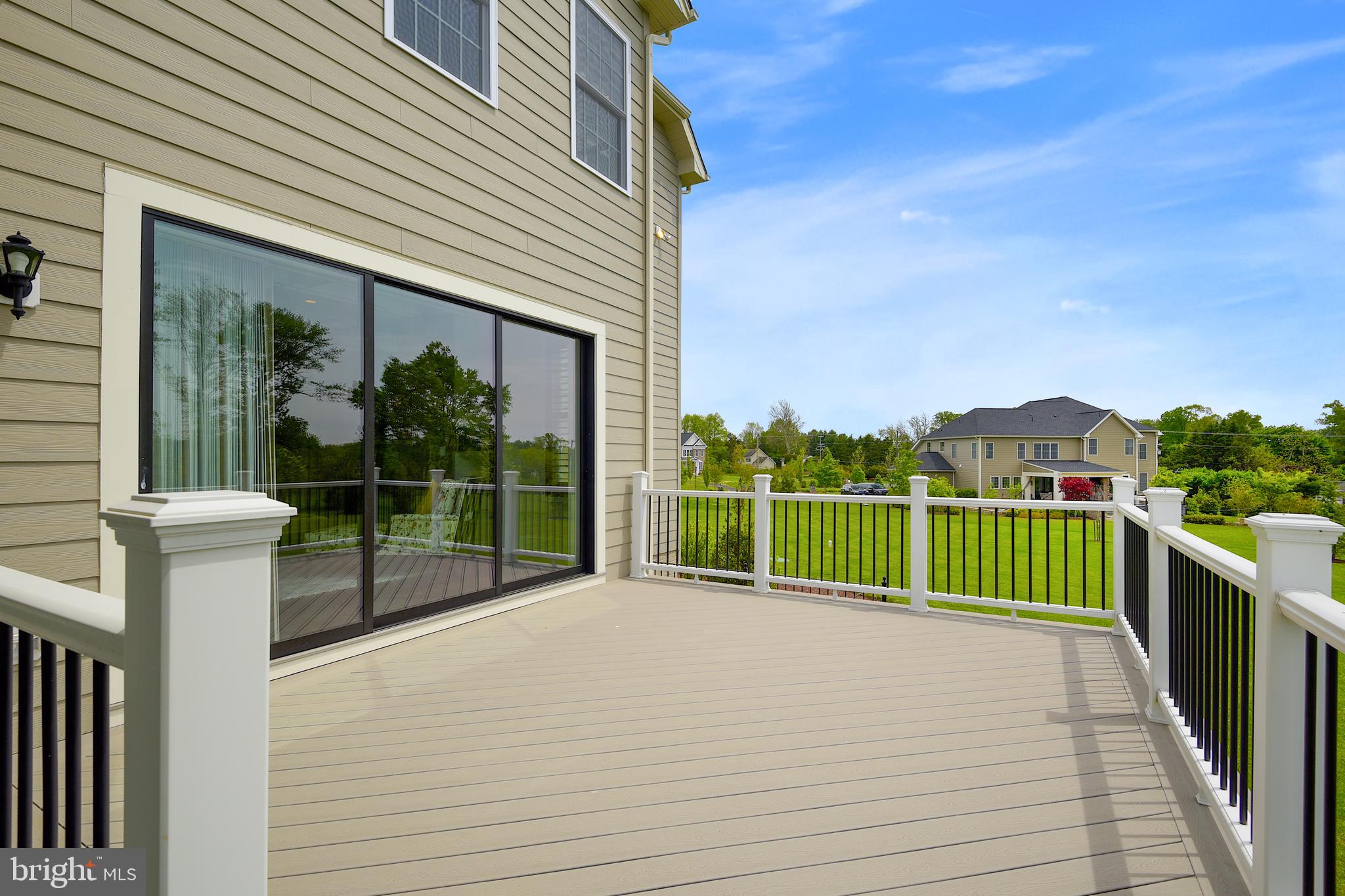 WEATHERSTONE - Residential