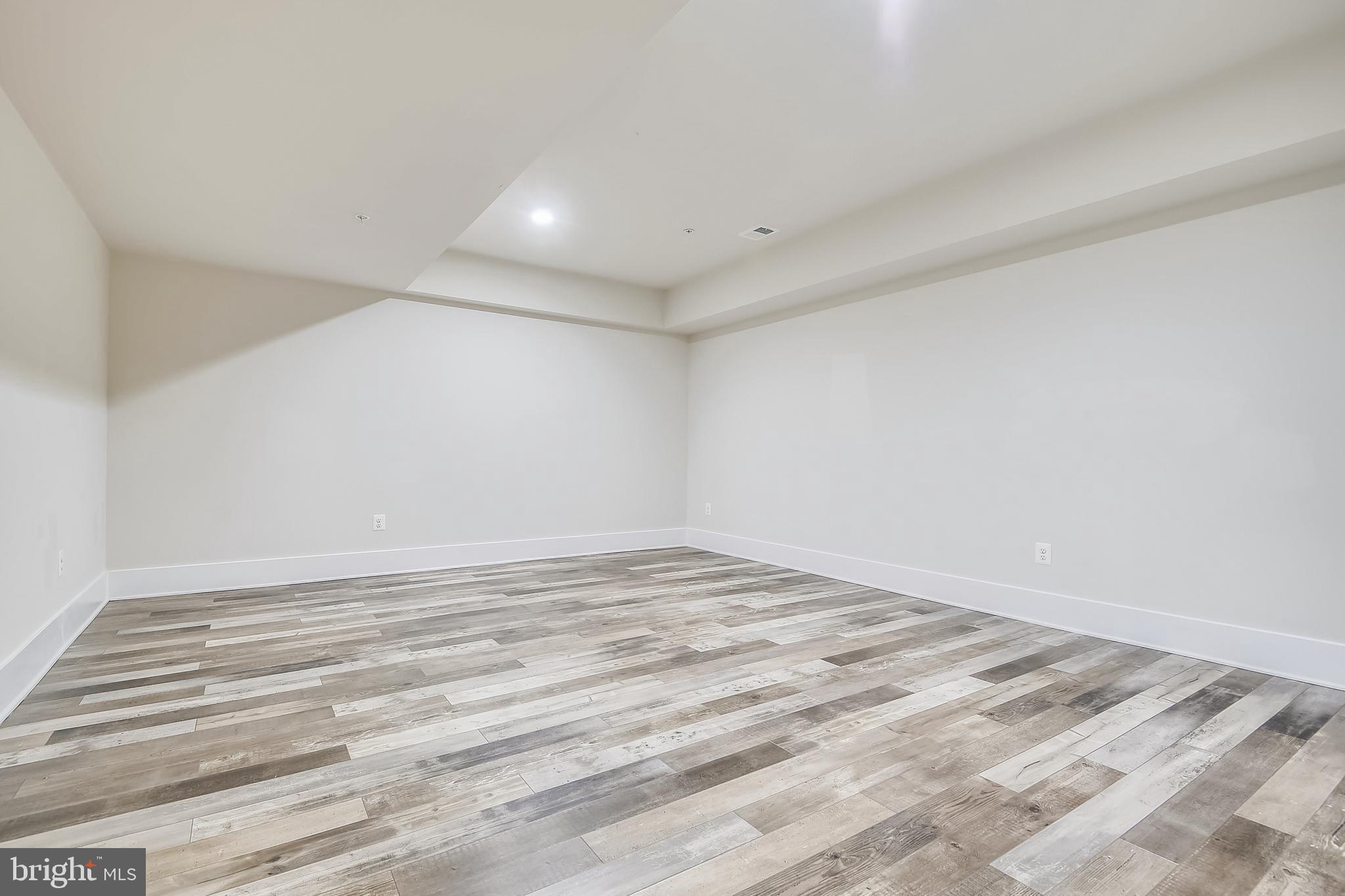 WEATHERSTONE - Residential