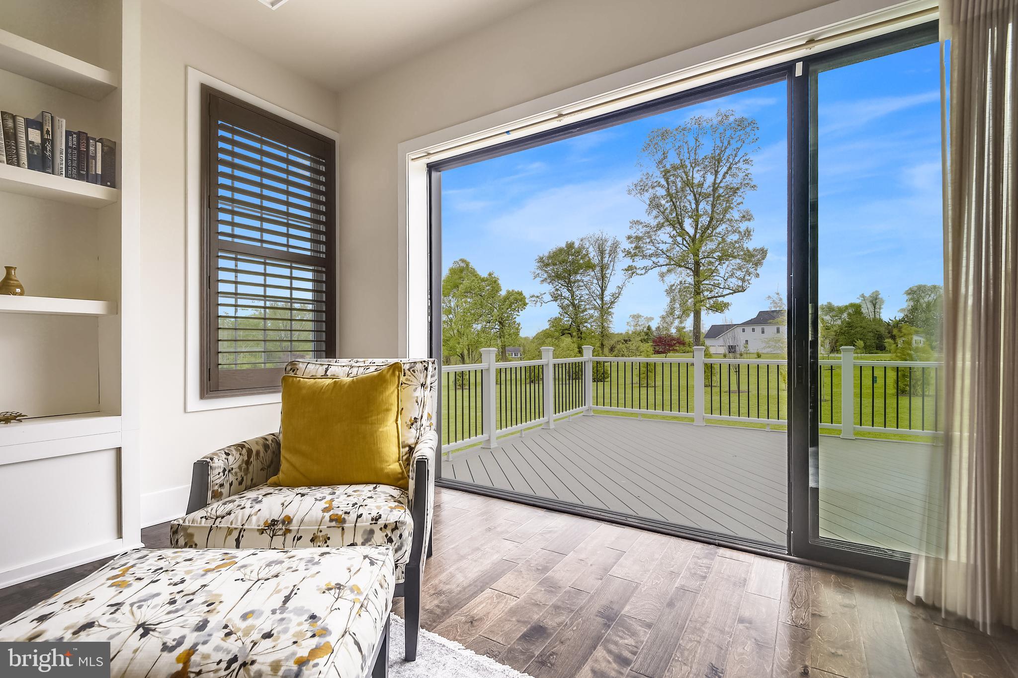 WEATHERSTONE - Residential