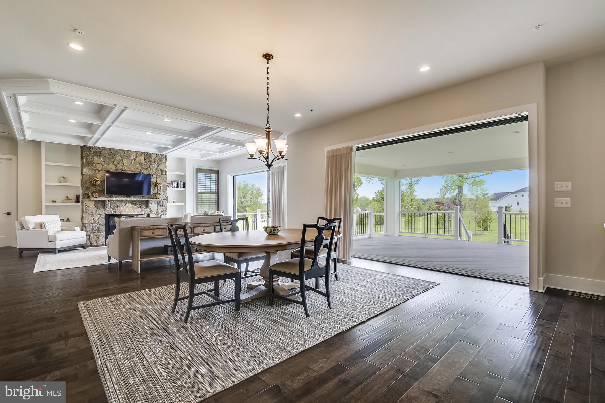 WEATHERSTONE - Residential