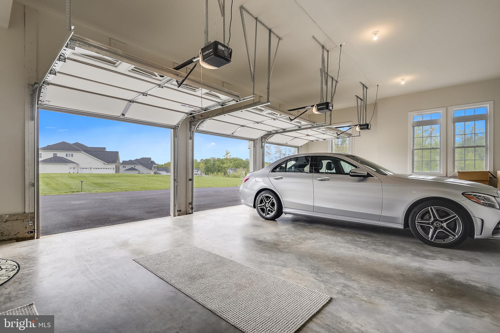 WEATHERSTONE - Residential