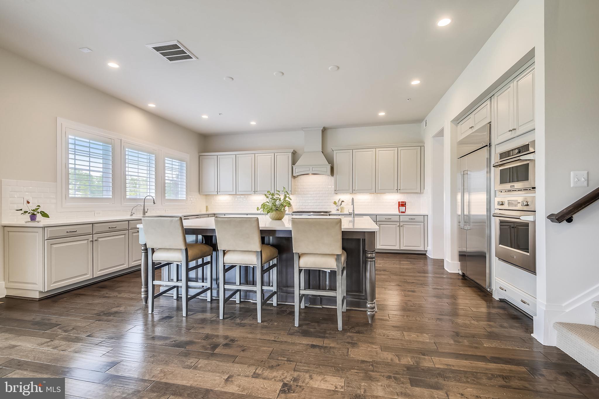 WEATHERSTONE - Residential