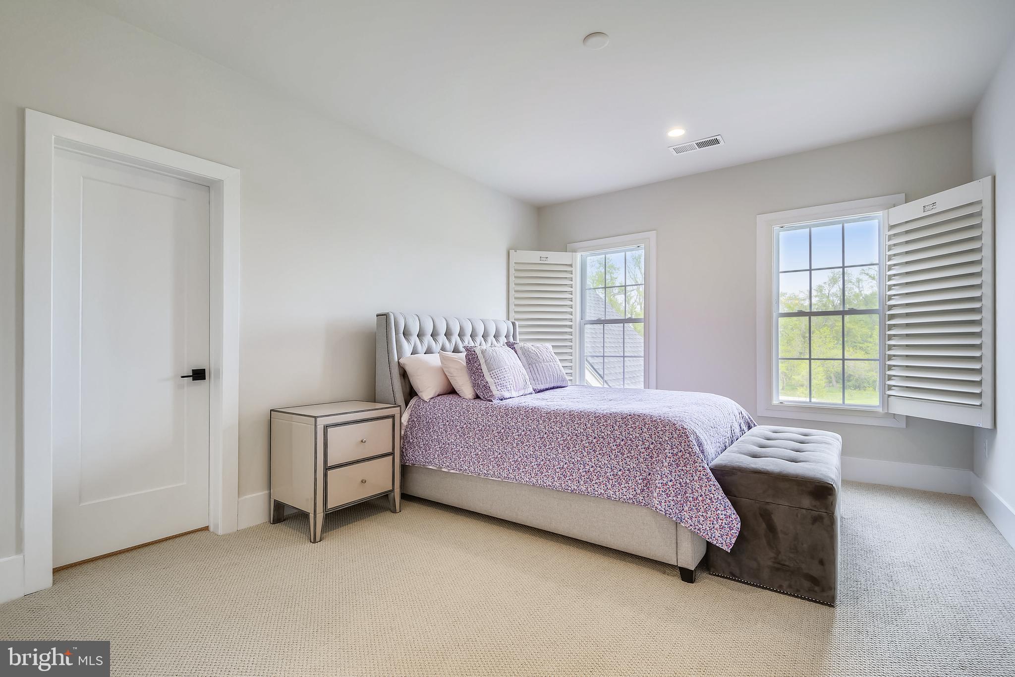 WEATHERSTONE - Residential