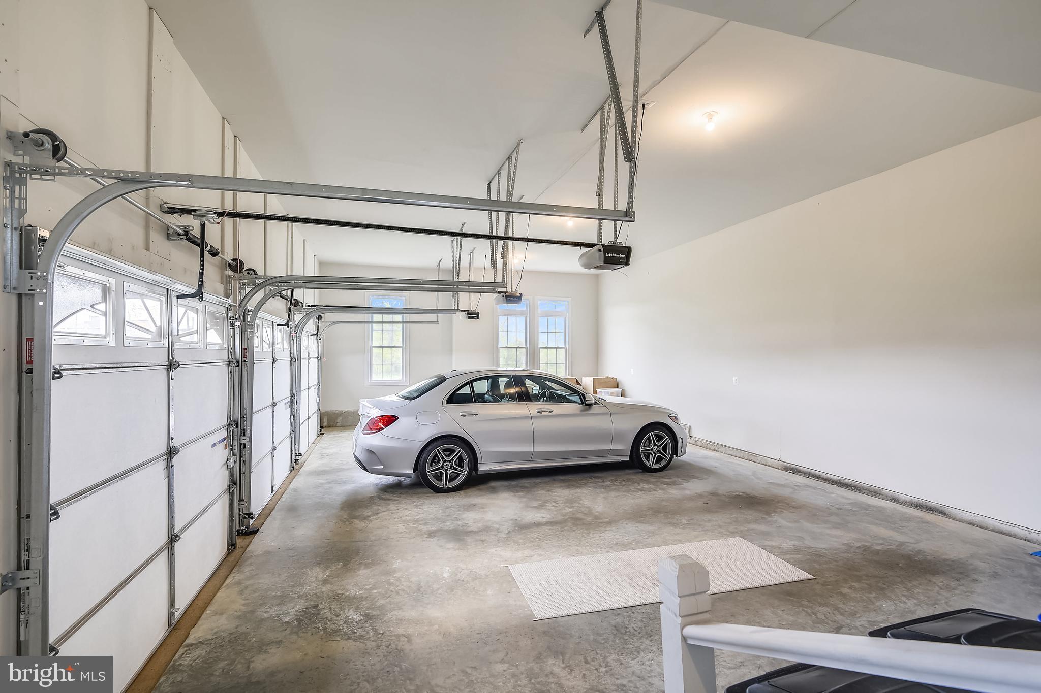 WEATHERSTONE - Residential