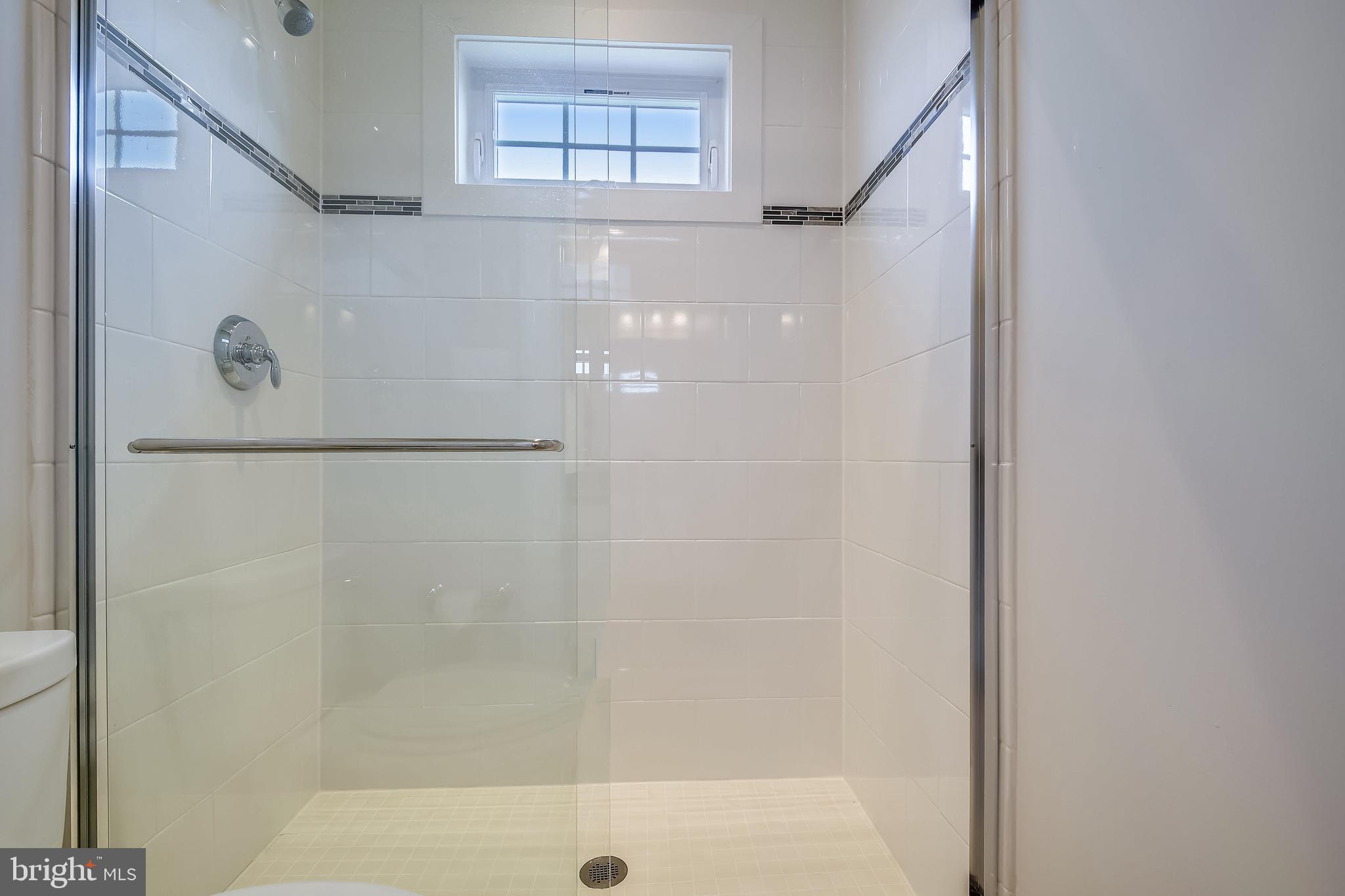 WEATHERSTONE - Residential