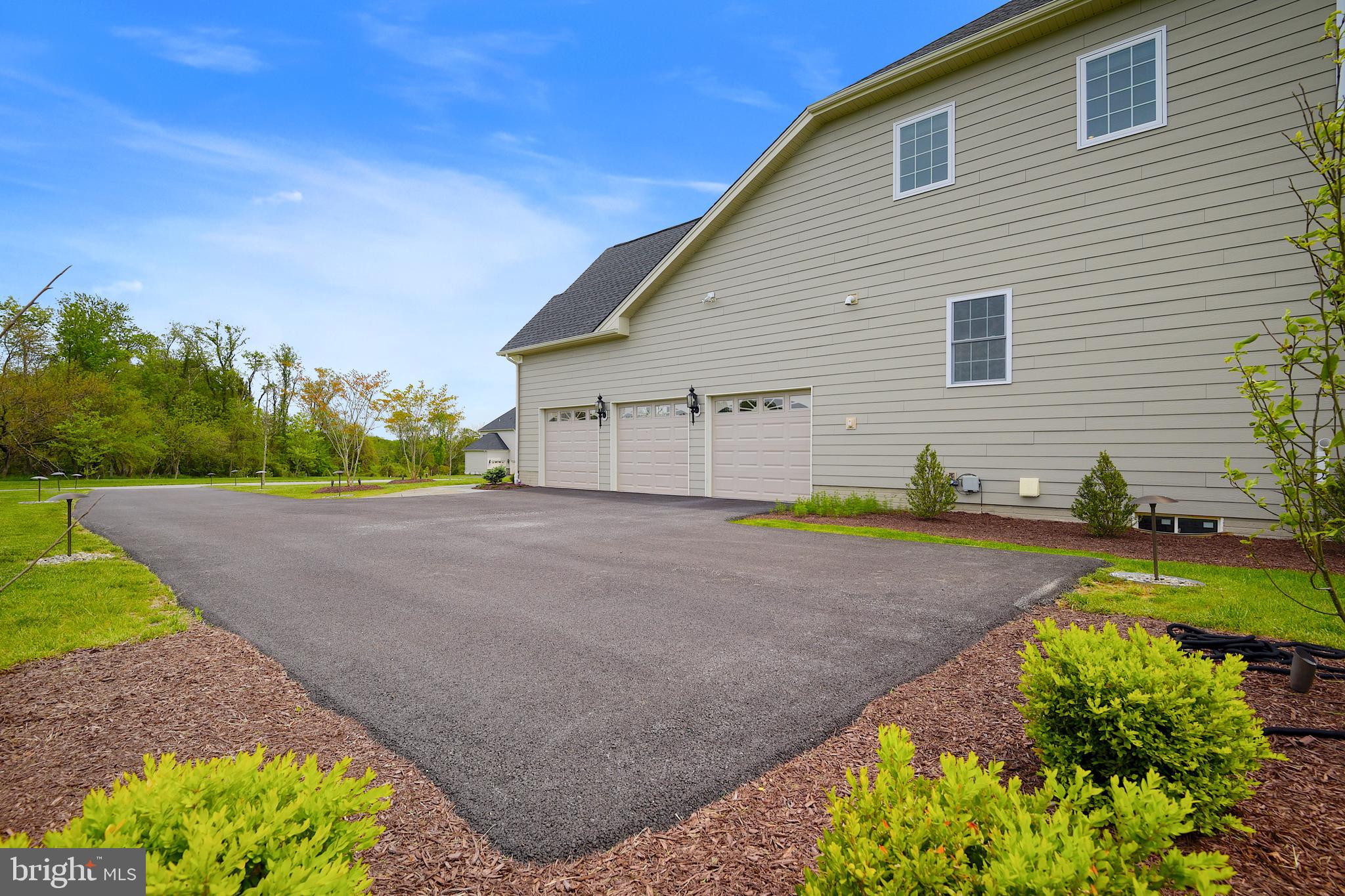 WEATHERSTONE - Residential