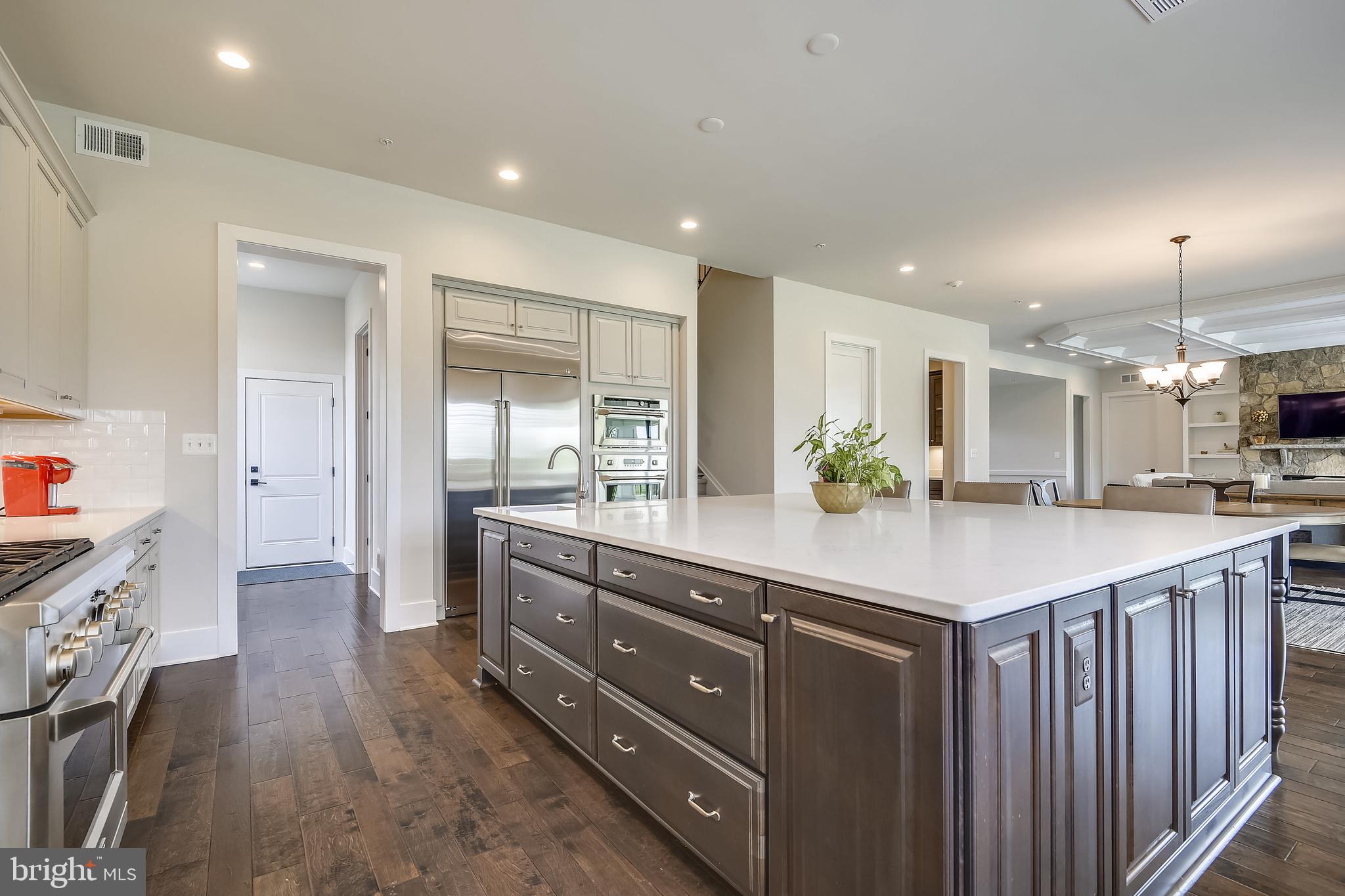 WEATHERSTONE - Residential