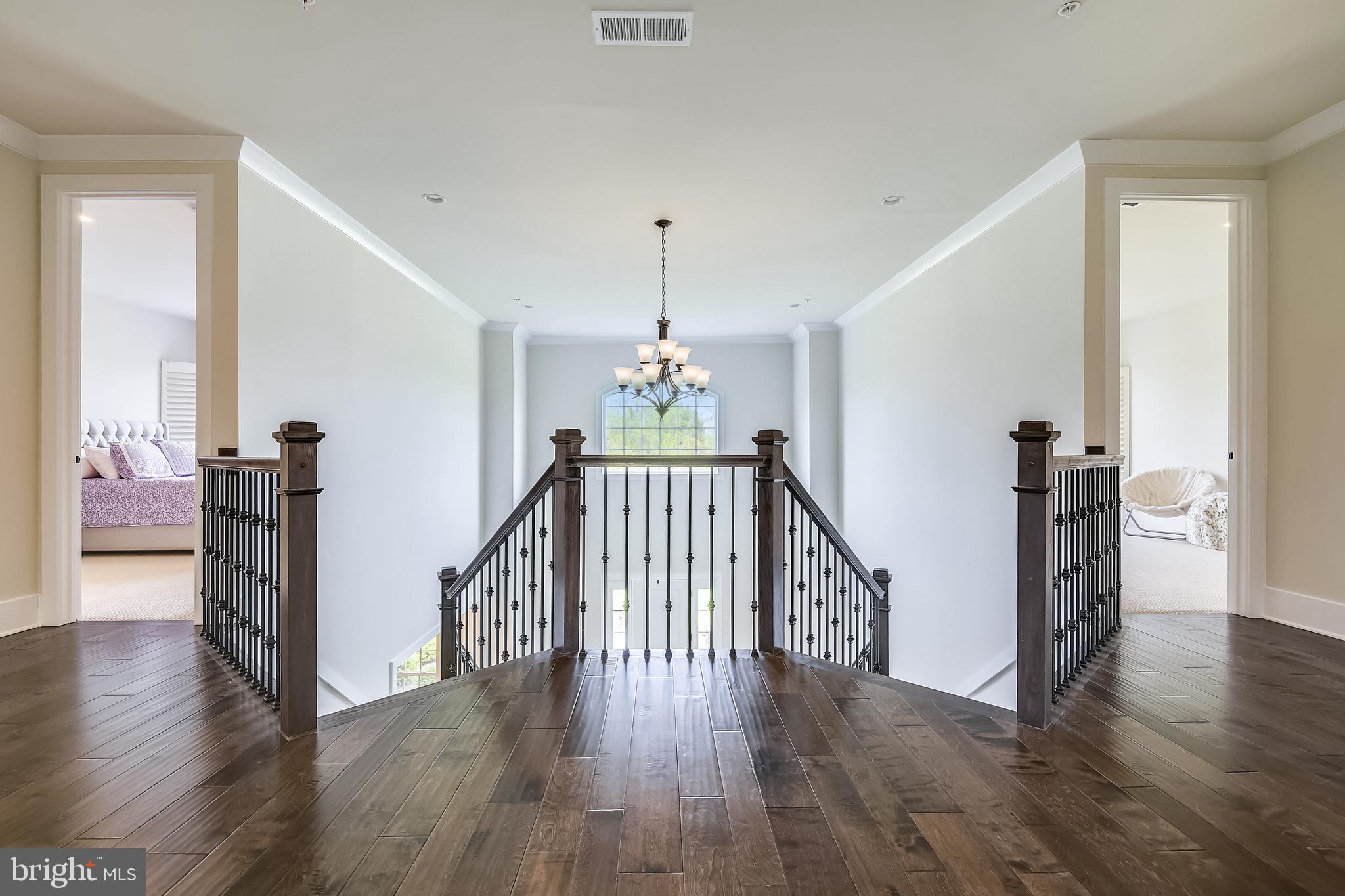 WEATHERSTONE - Residential