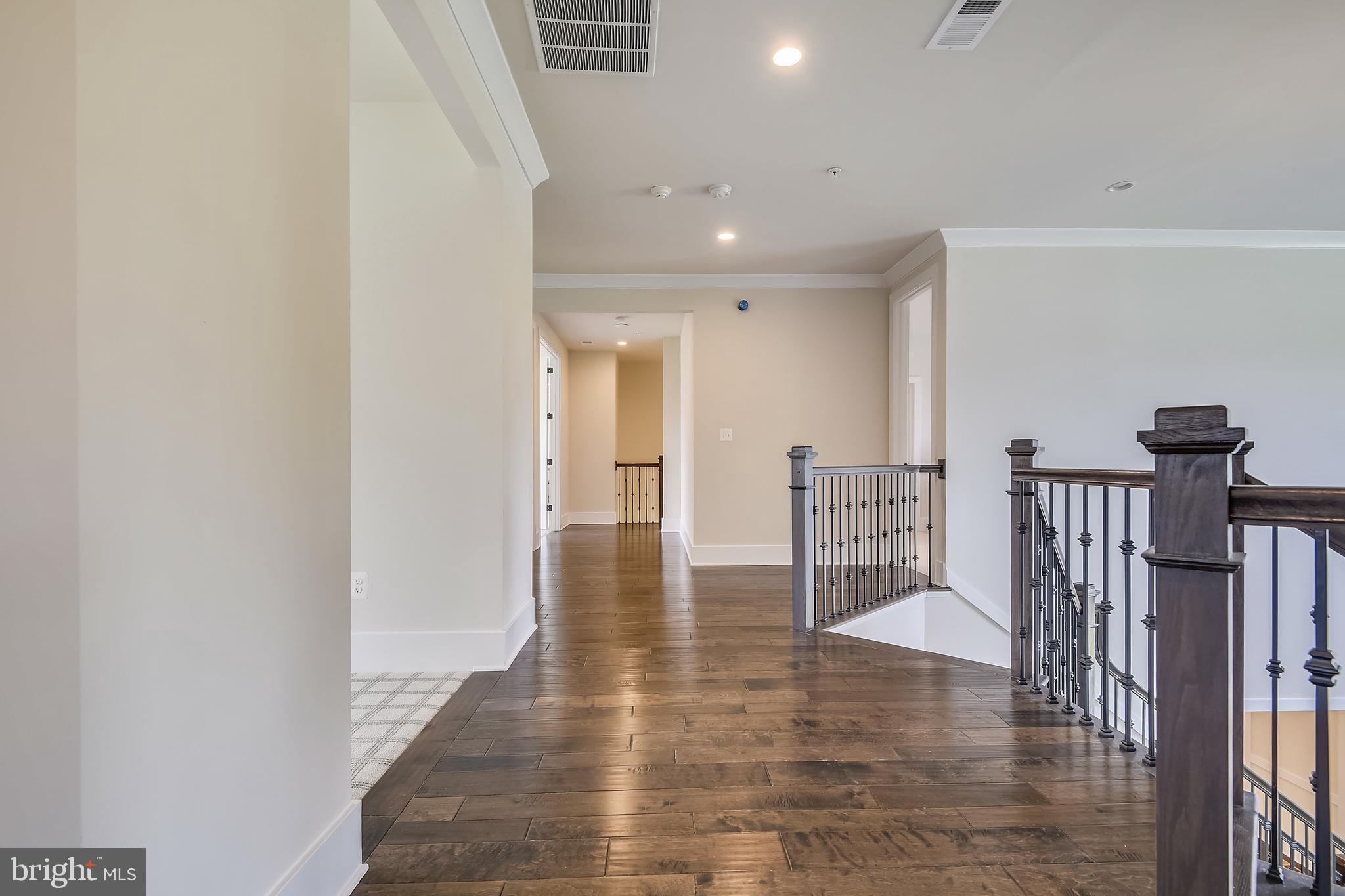 WEATHERSTONE - Residential