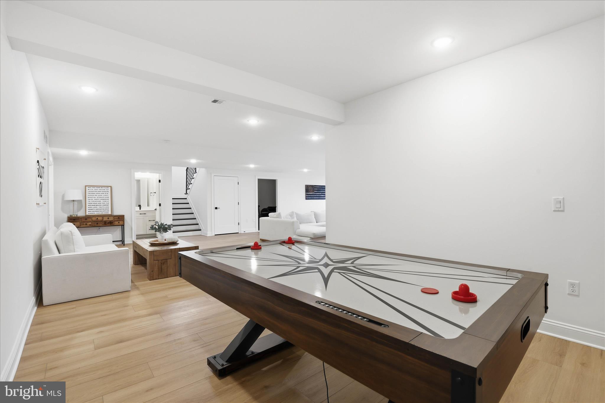 HAYDN MANOR - Residential
