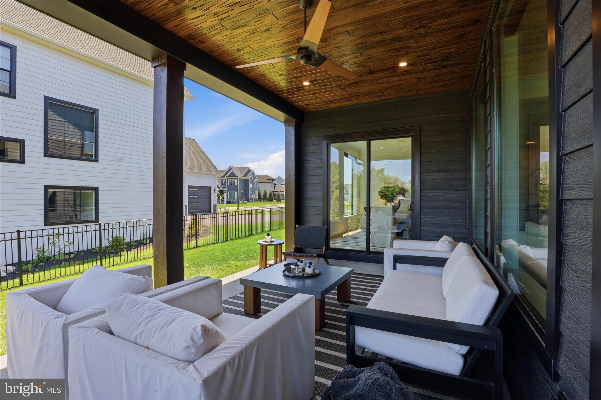 HAYDN MANOR - Residential