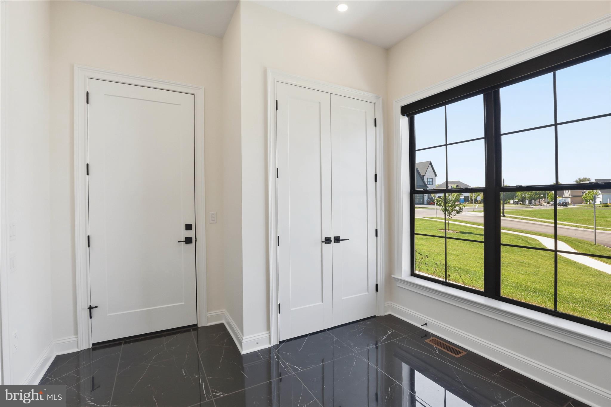 HAYDN MANOR - Residential