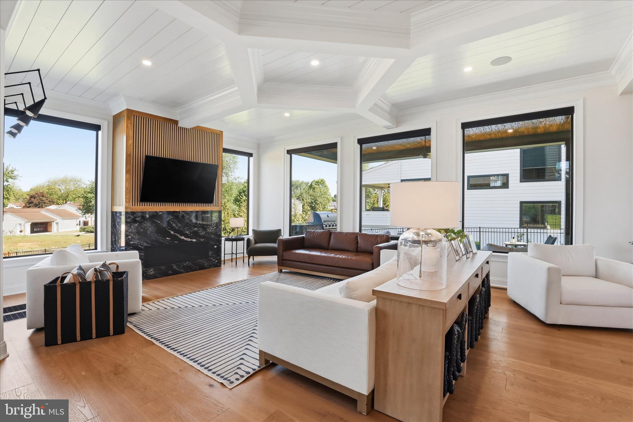 HAYDN MANOR - Residential