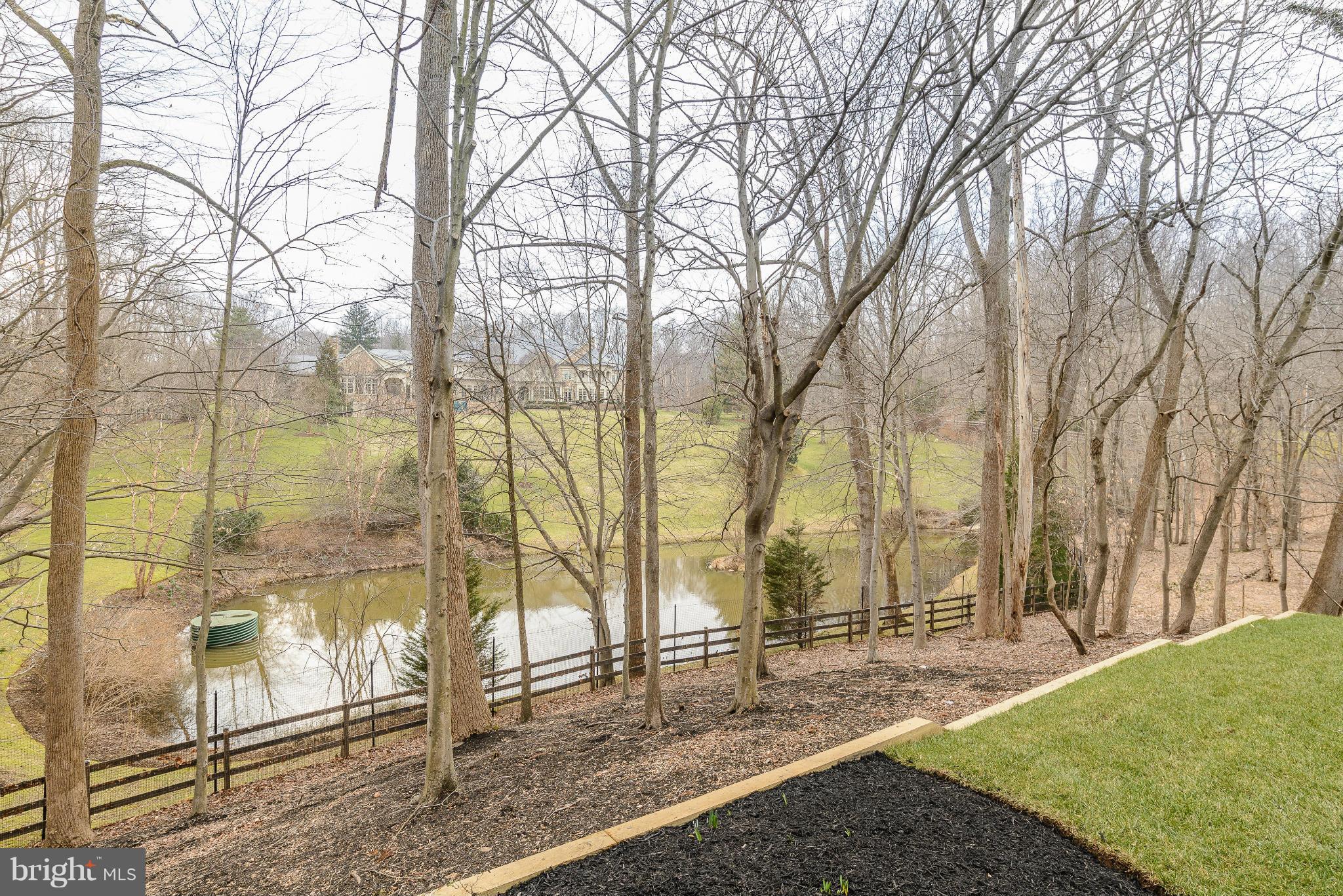 RIVER FALLS - Residential