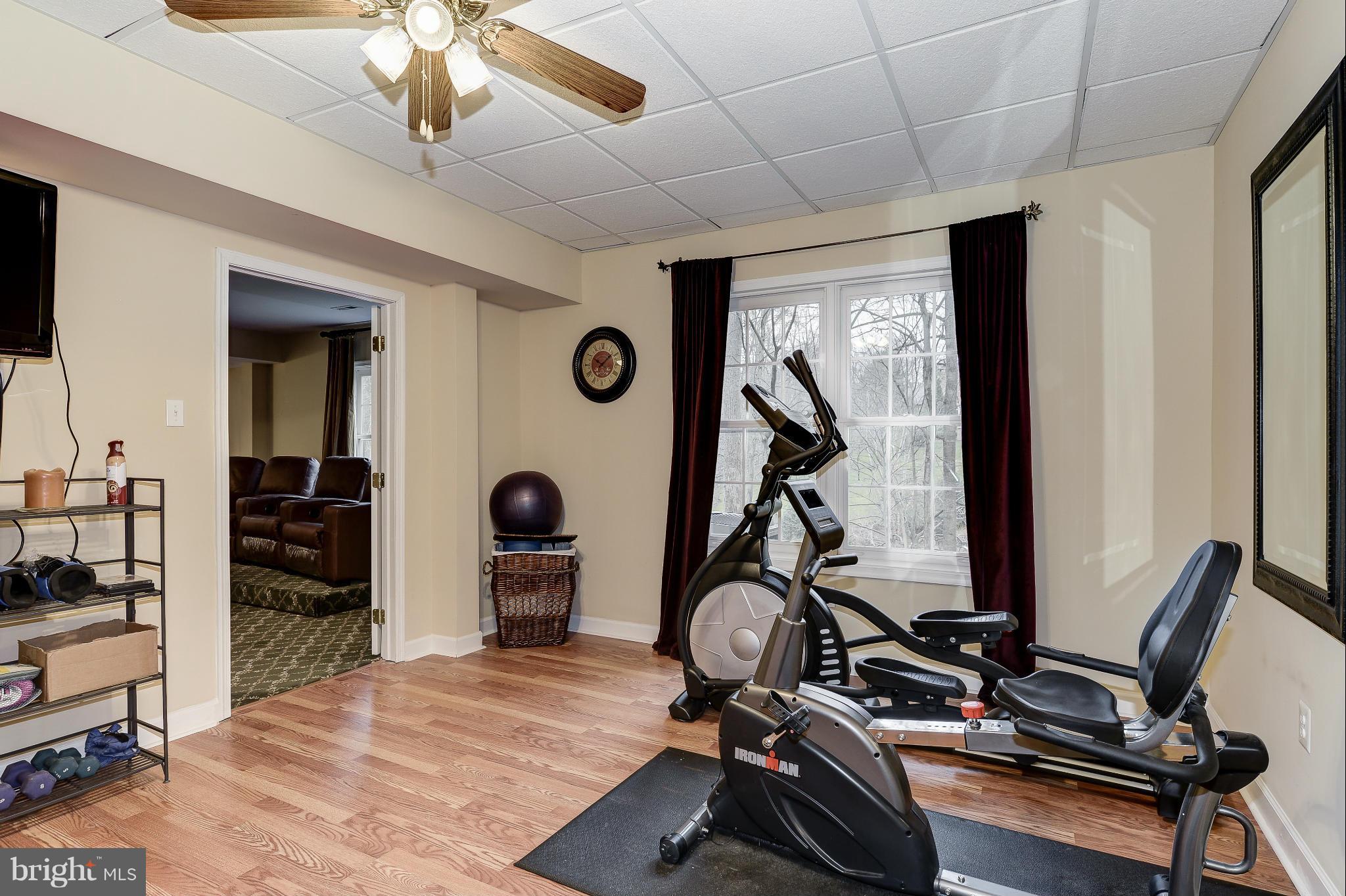 RIVER FALLS - Residential