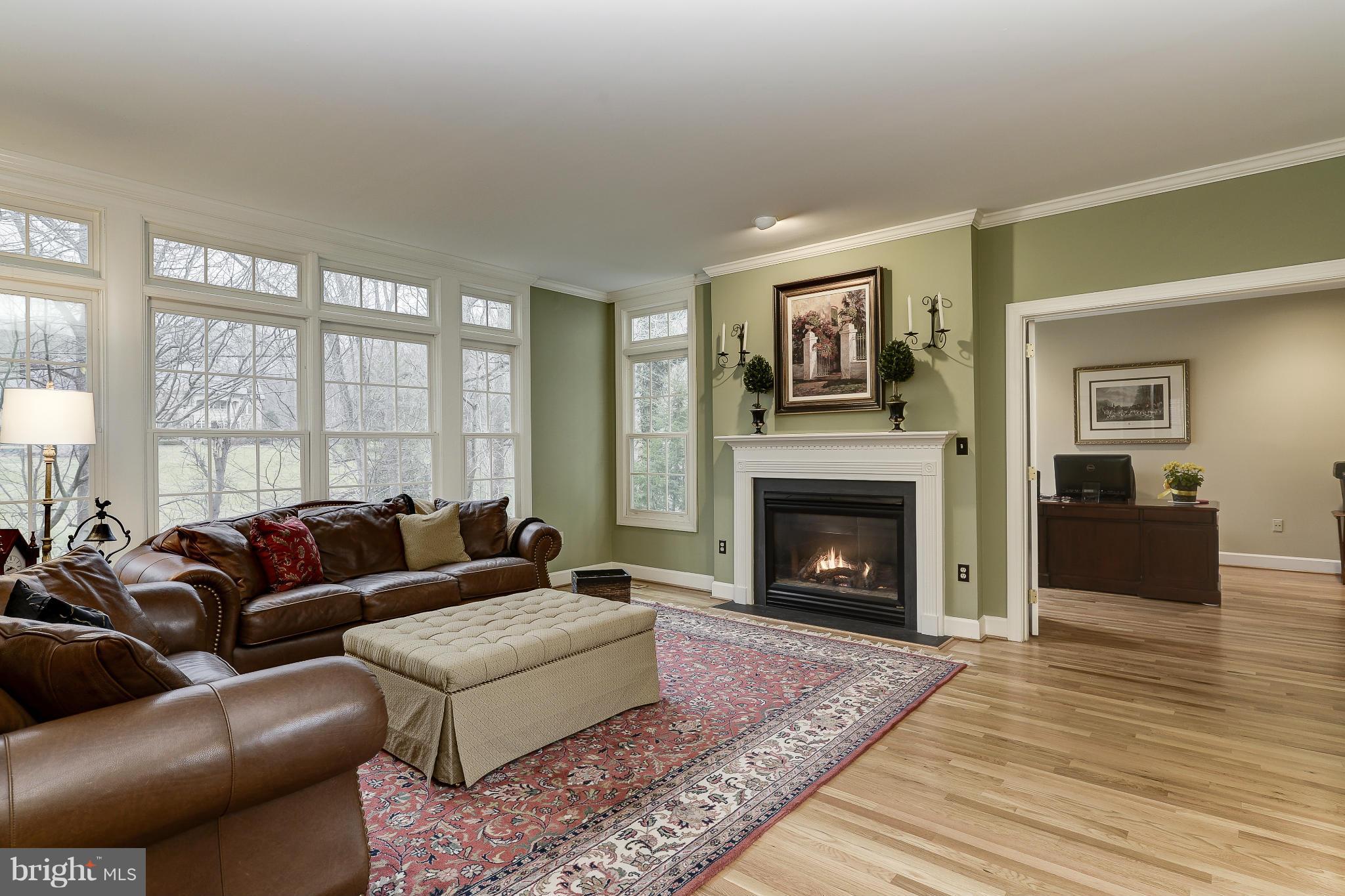 RIVER FALLS - Residential