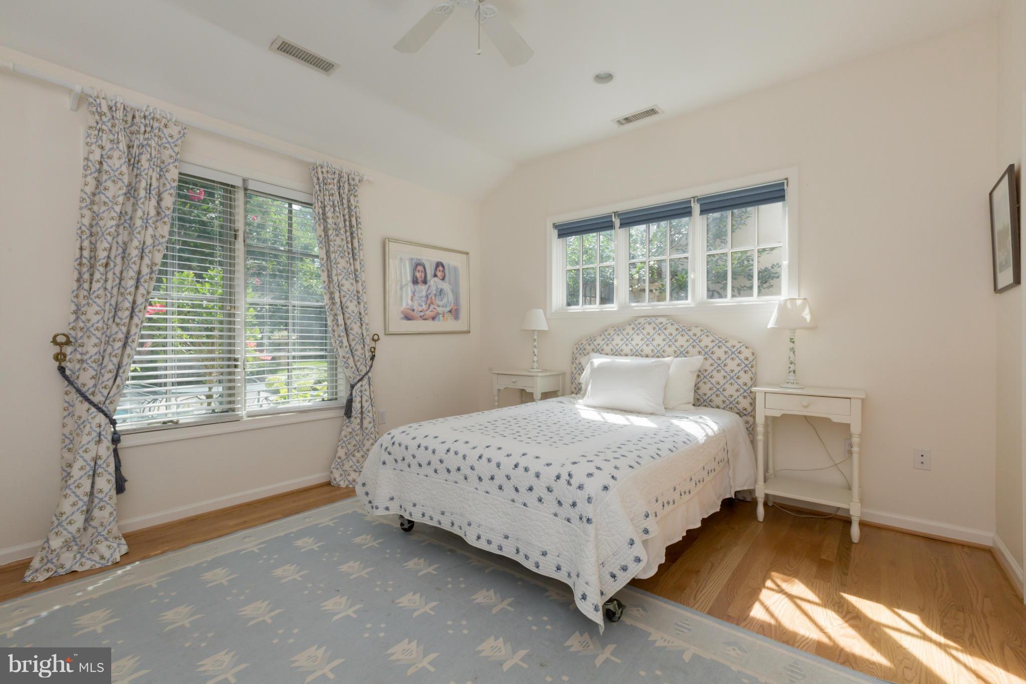 WESLEY HEIGHTS - Residential