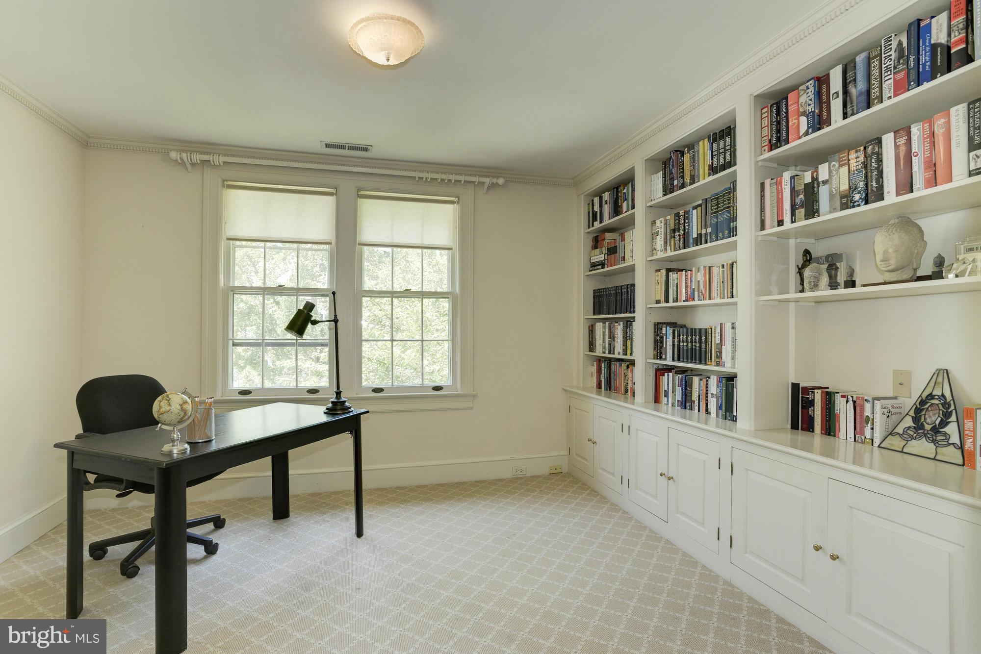 WESLEY HEIGHTS - Residential