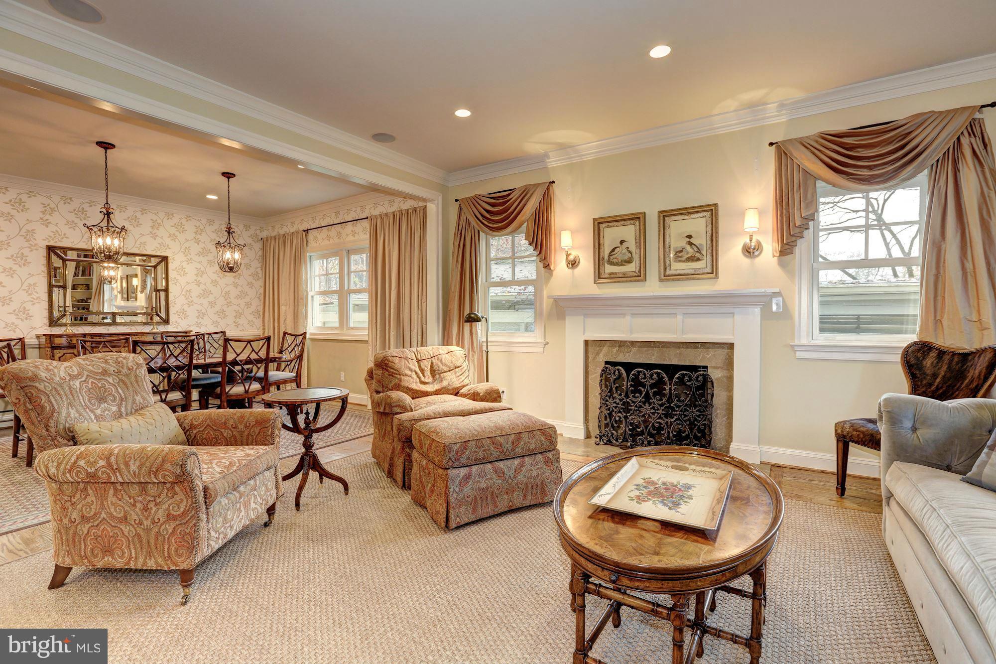 SOMERSET - Residential