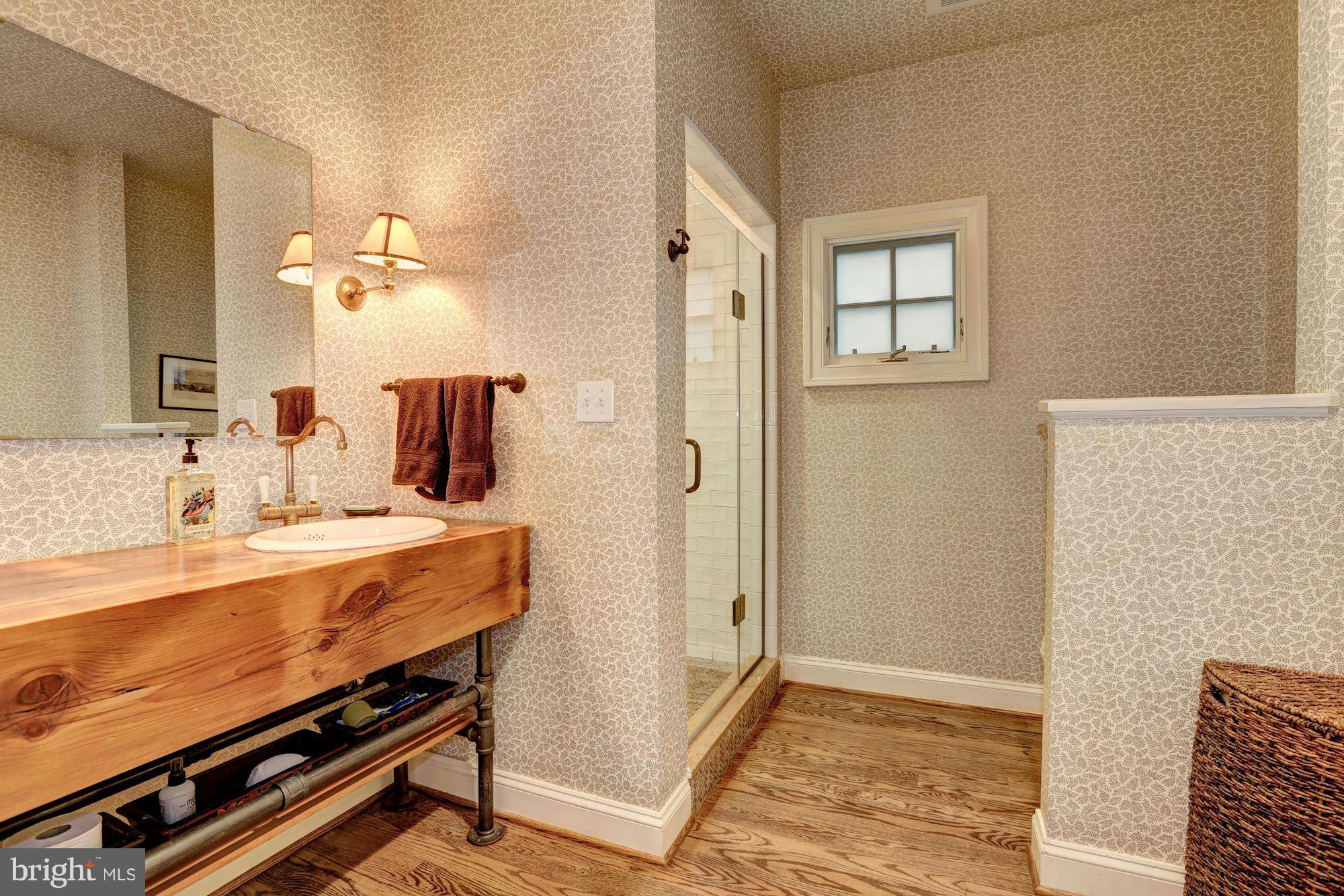 SOMERSET - Residential