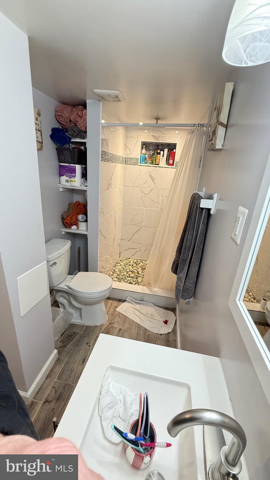 CONNEMARA HILLS - Residential