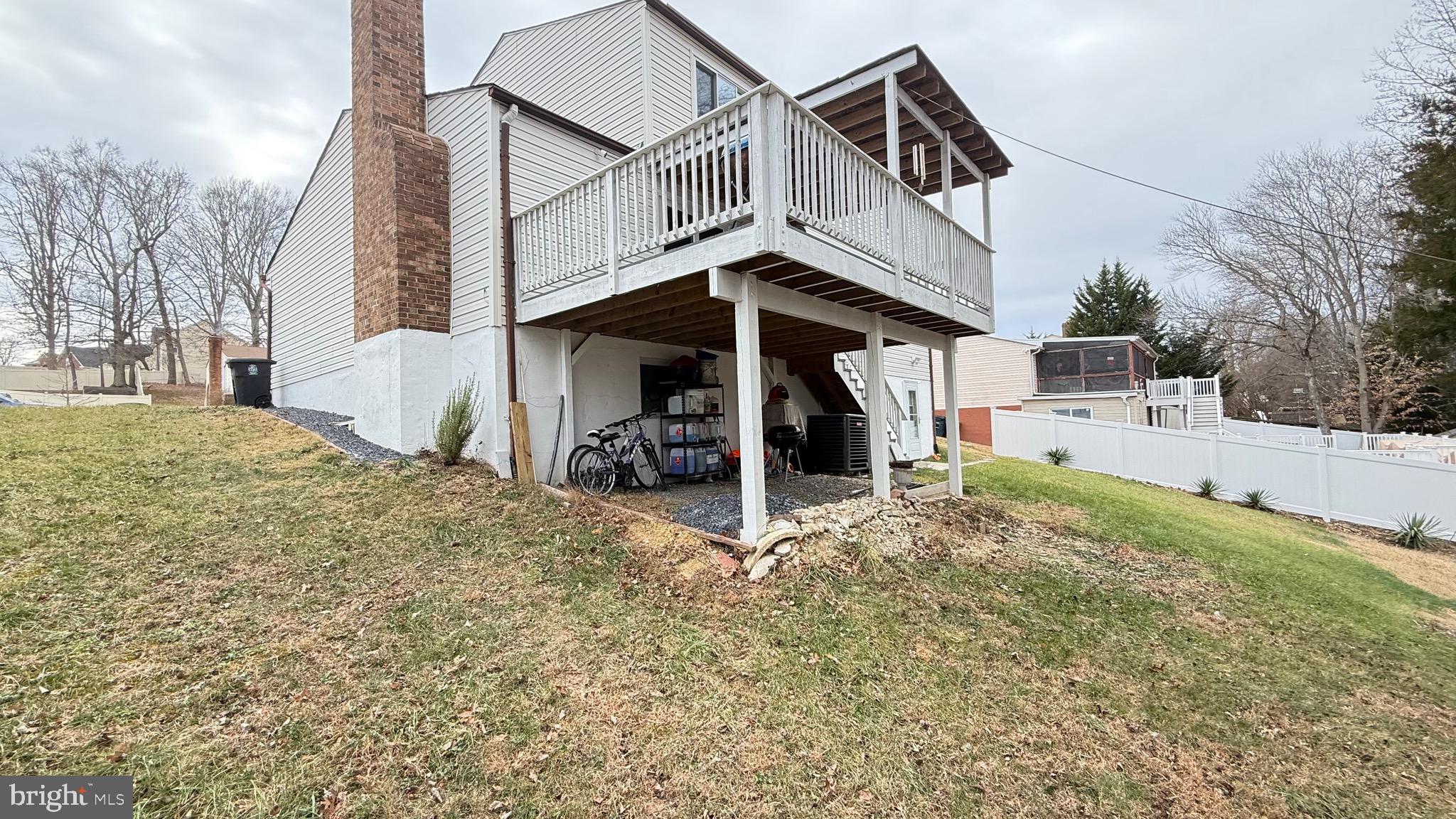 CONNEMARA HILLS - Residential