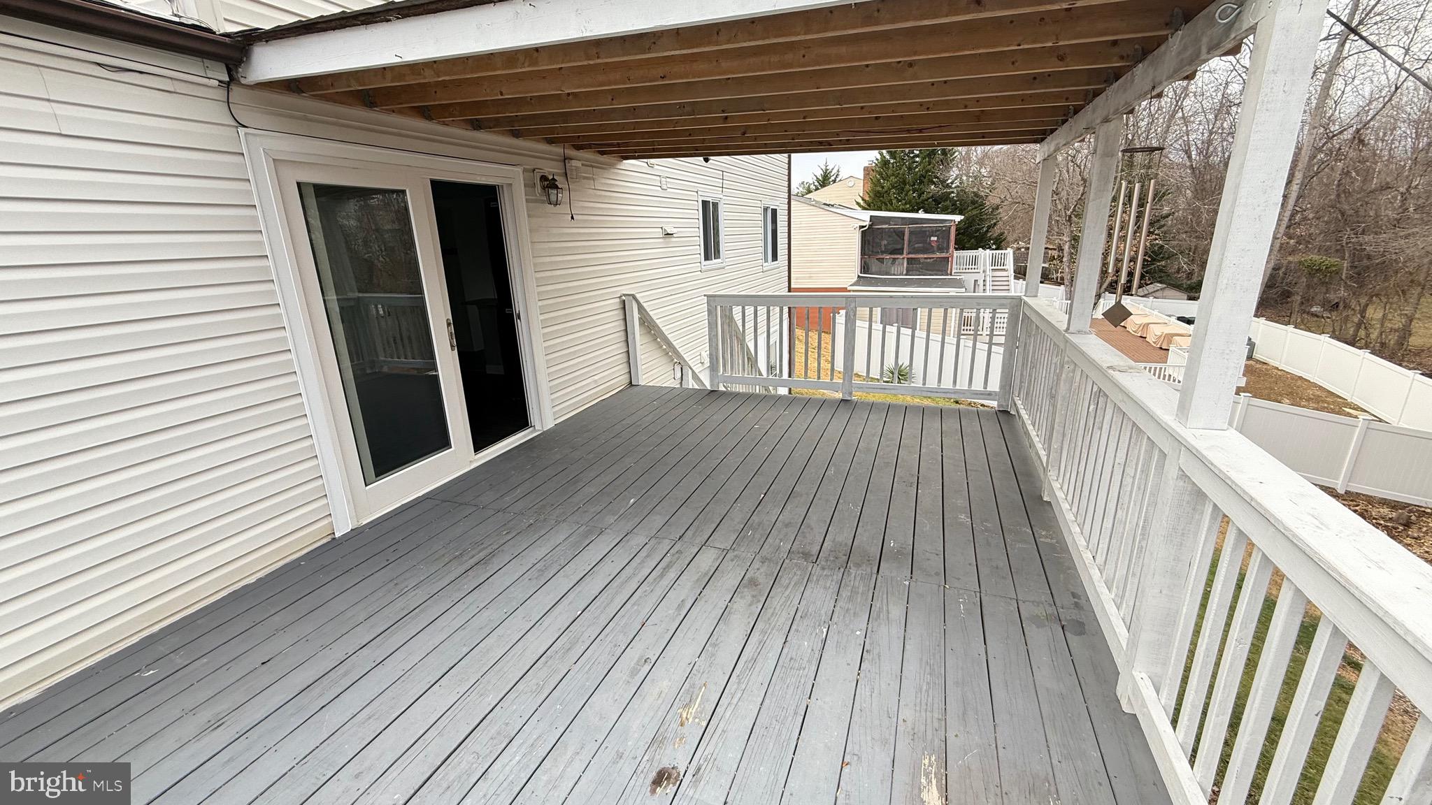 CONNEMARA HILLS - Residential