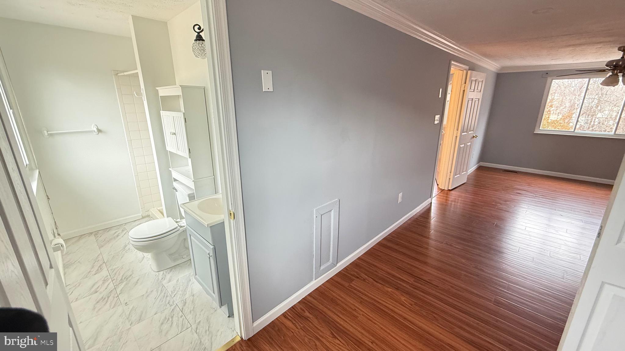 CONNEMARA HILLS - Residential