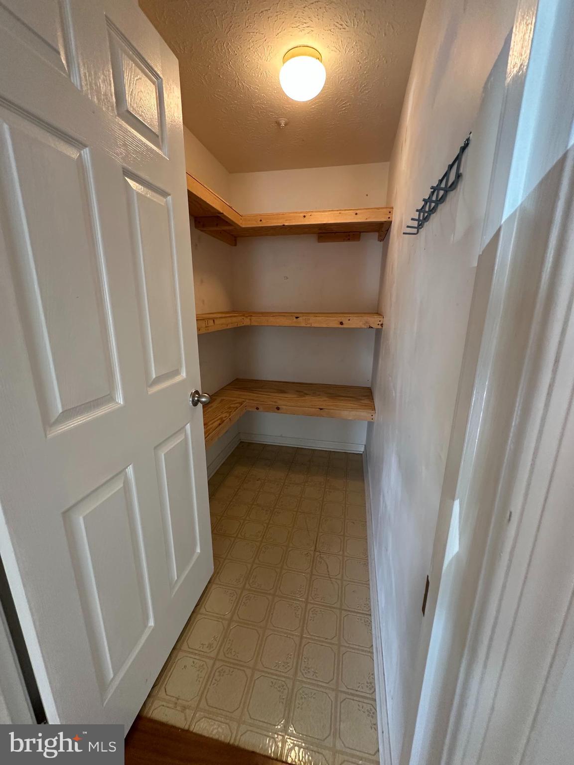 SOUTHFIELD - Residential Lease