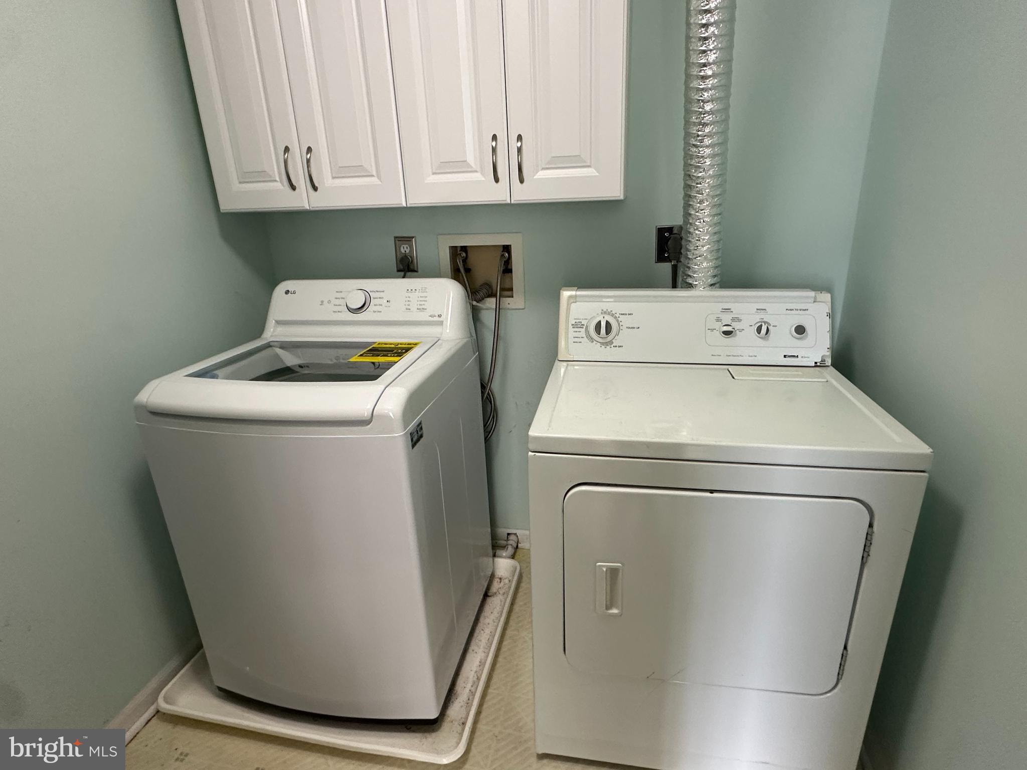 SOUTHFIELD - Residential Lease