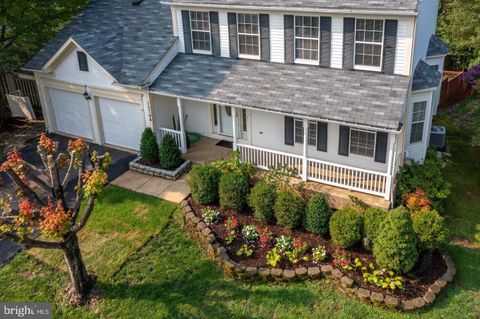 Homes For Rent - 15744 Beau Ridge Drive<br/> WOODBRIDGE, VA 22193