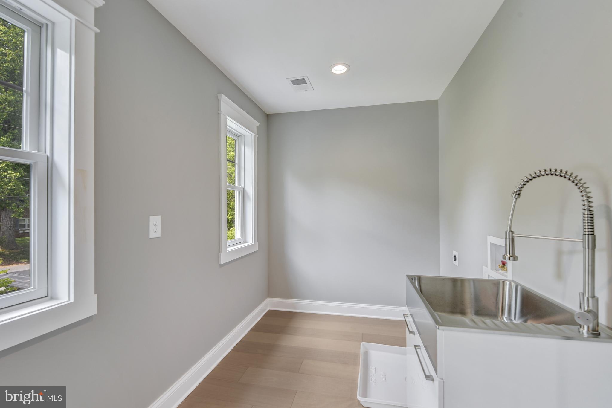 TRUXTON HEIGHTS - Residential