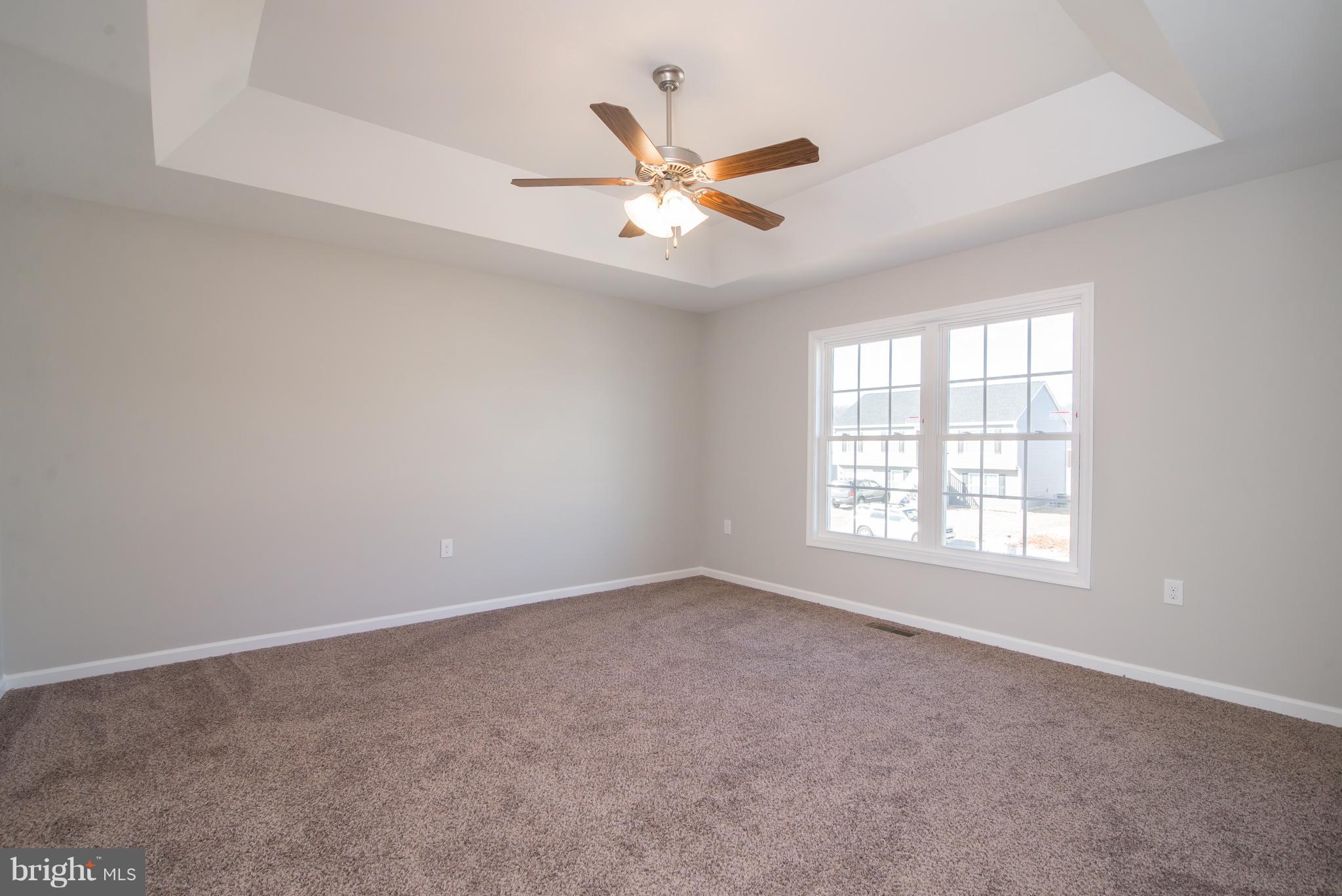 RED HILL - Residential