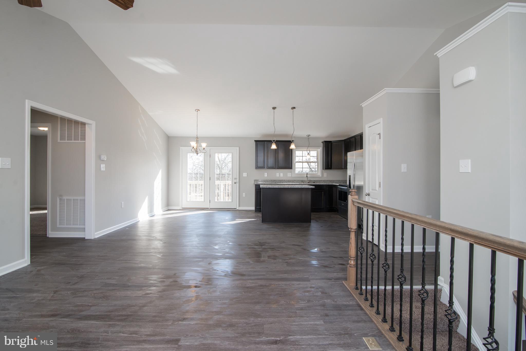 RED HILL - Residential