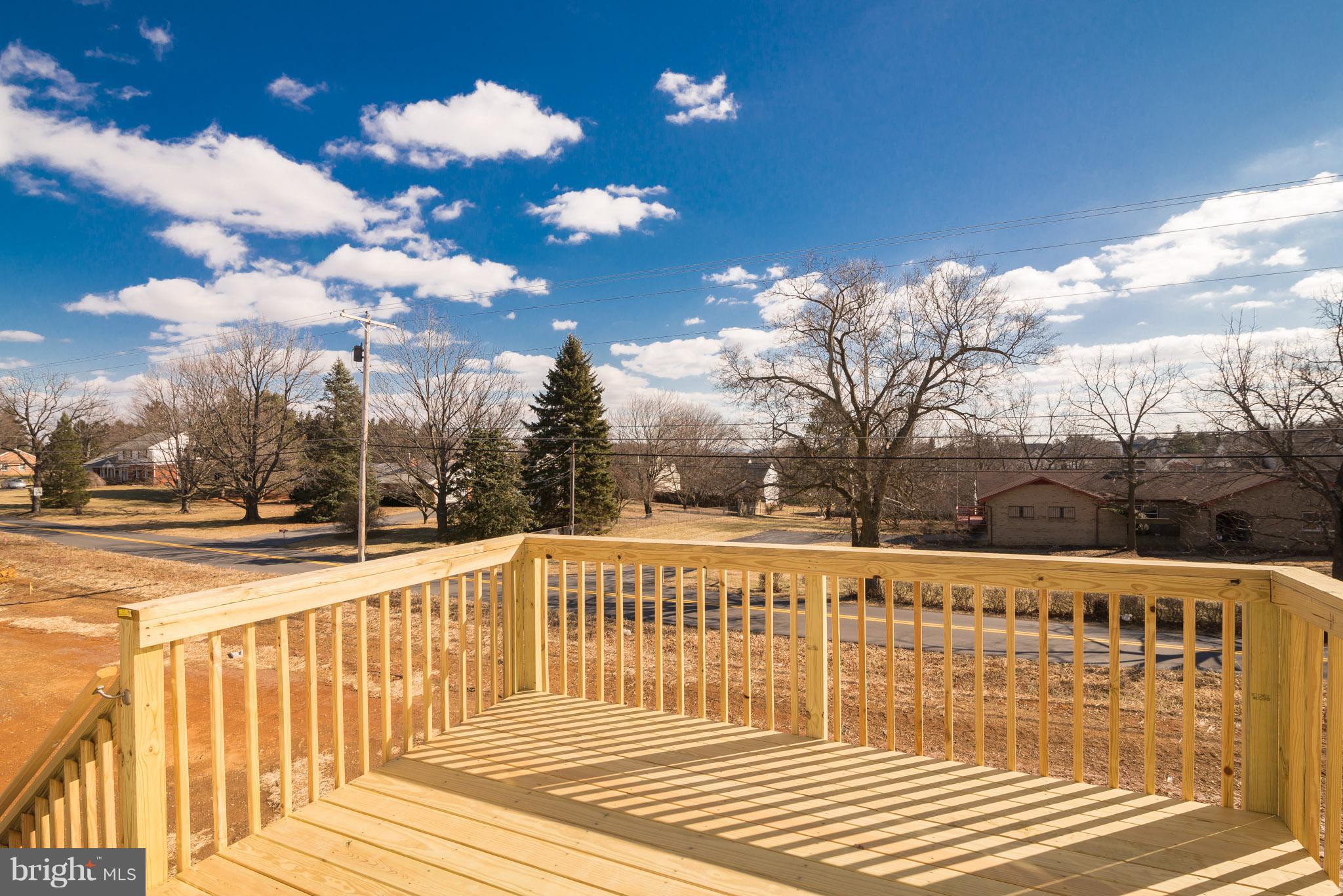 RED HILL - Residential