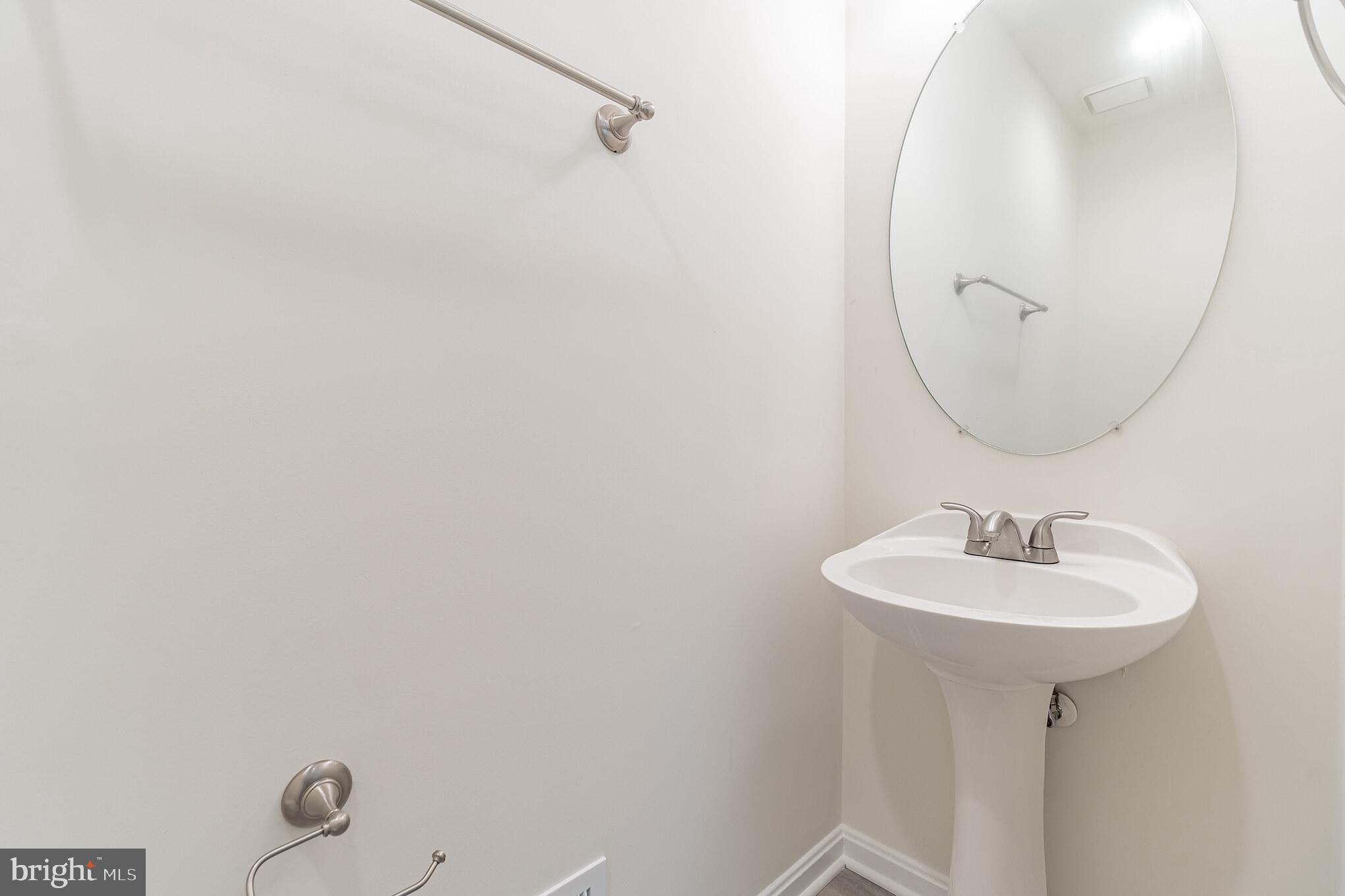 SUMMIT CREEK - Residential