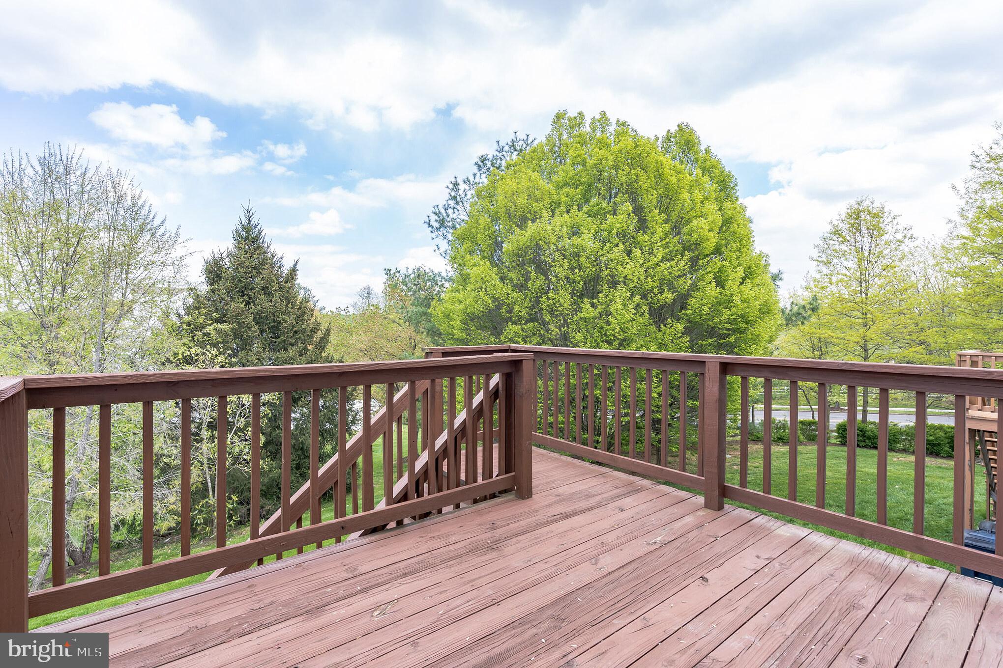 SUMMIT CREEK - Residential