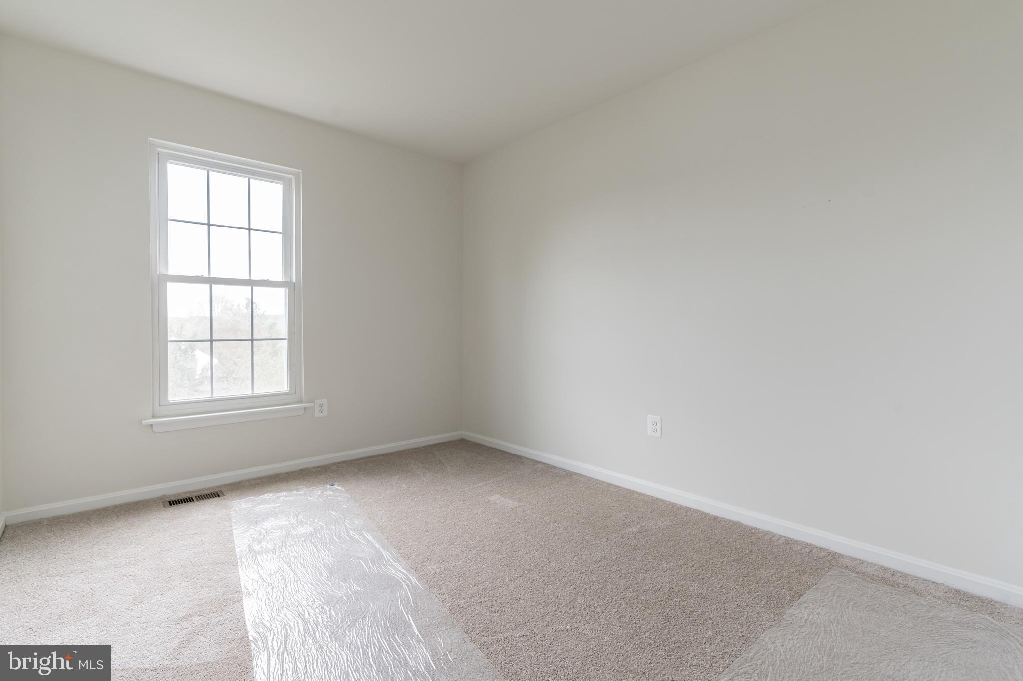 SUMMIT CREEK - Residential