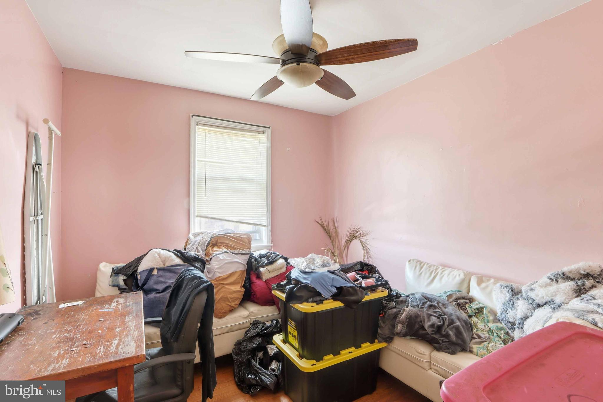 STONEWOOD-PENTWOOD-WINSTON - Residential