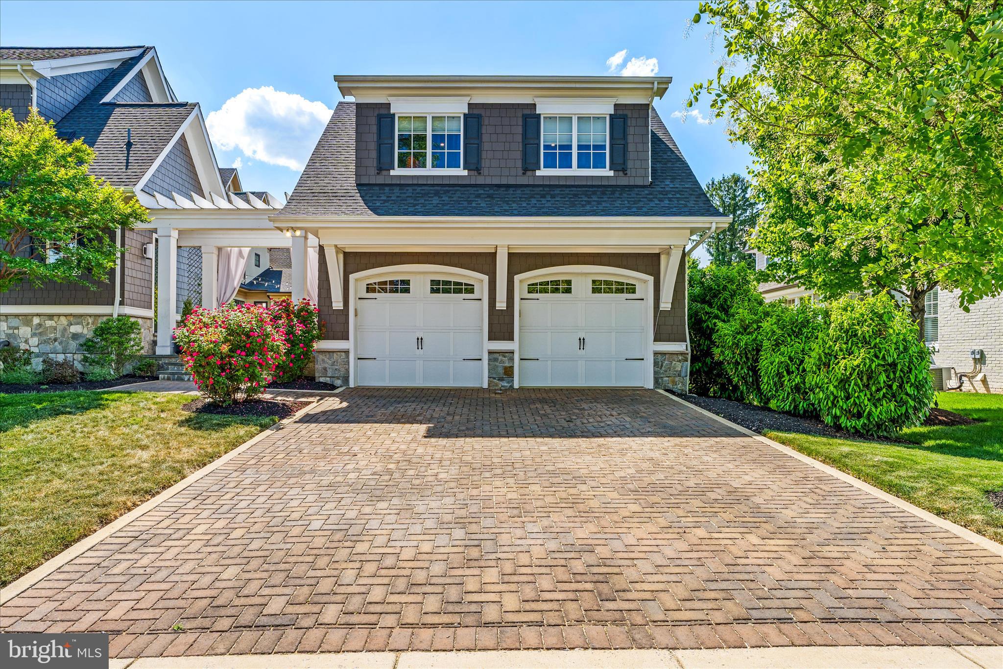BAKER PARK - Residential