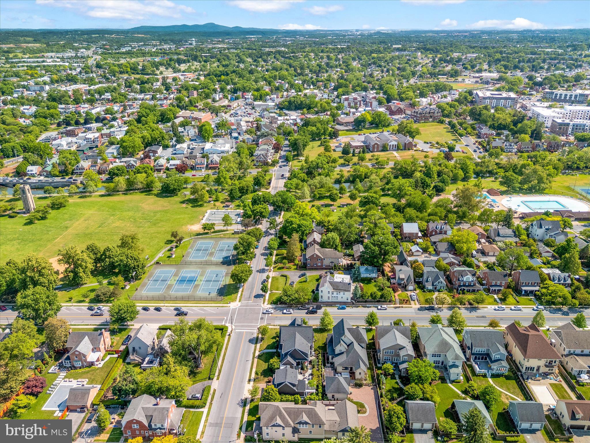 BAKER PARK - Residential