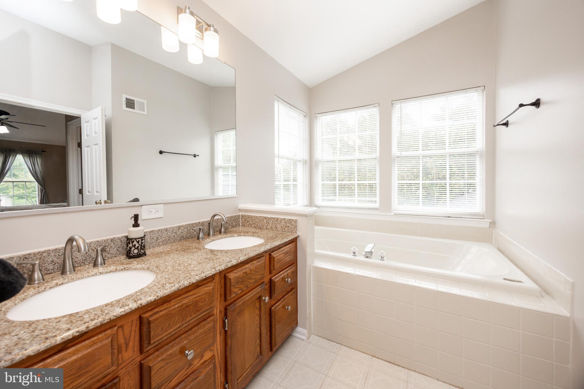 BALMORAL - Residential