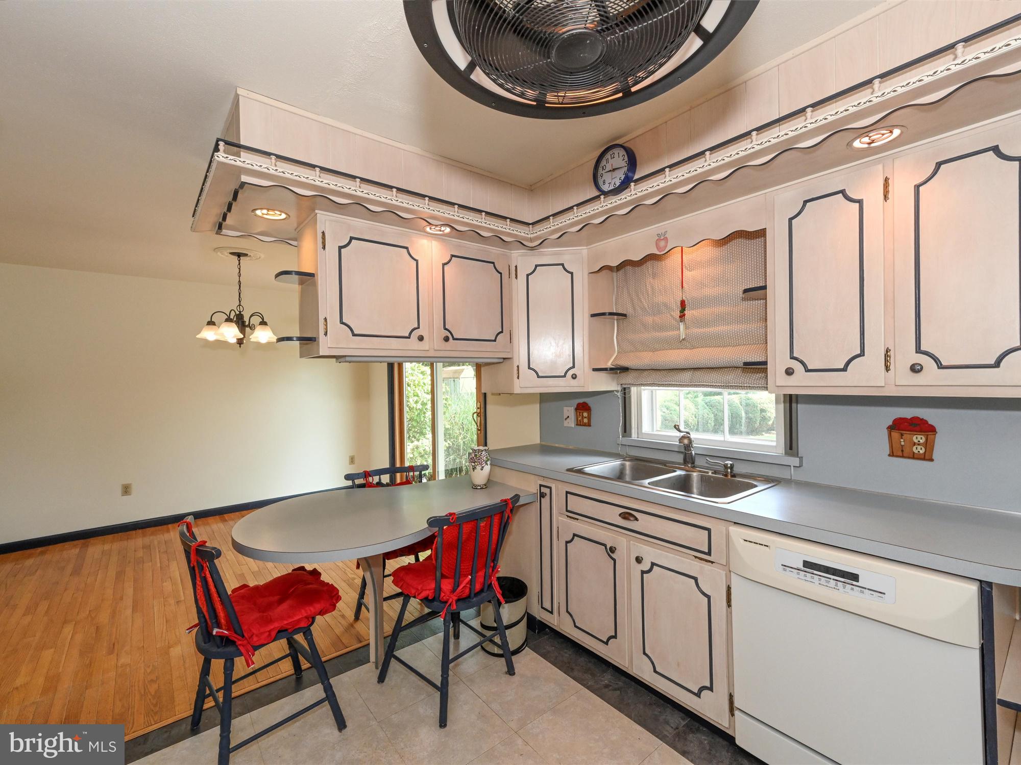 WILSHIRE - Residential