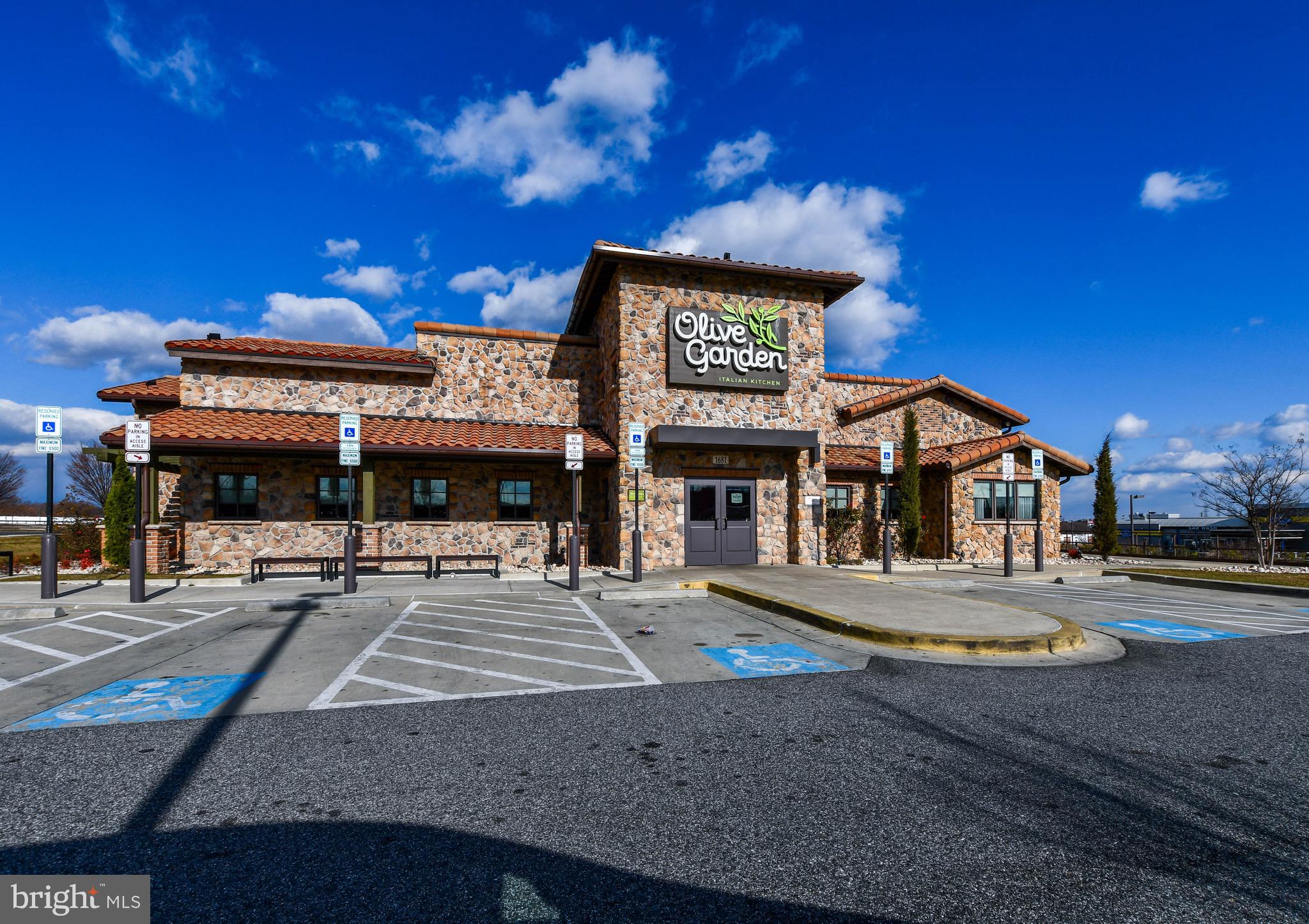 FORESTVILLE PARK - Residential