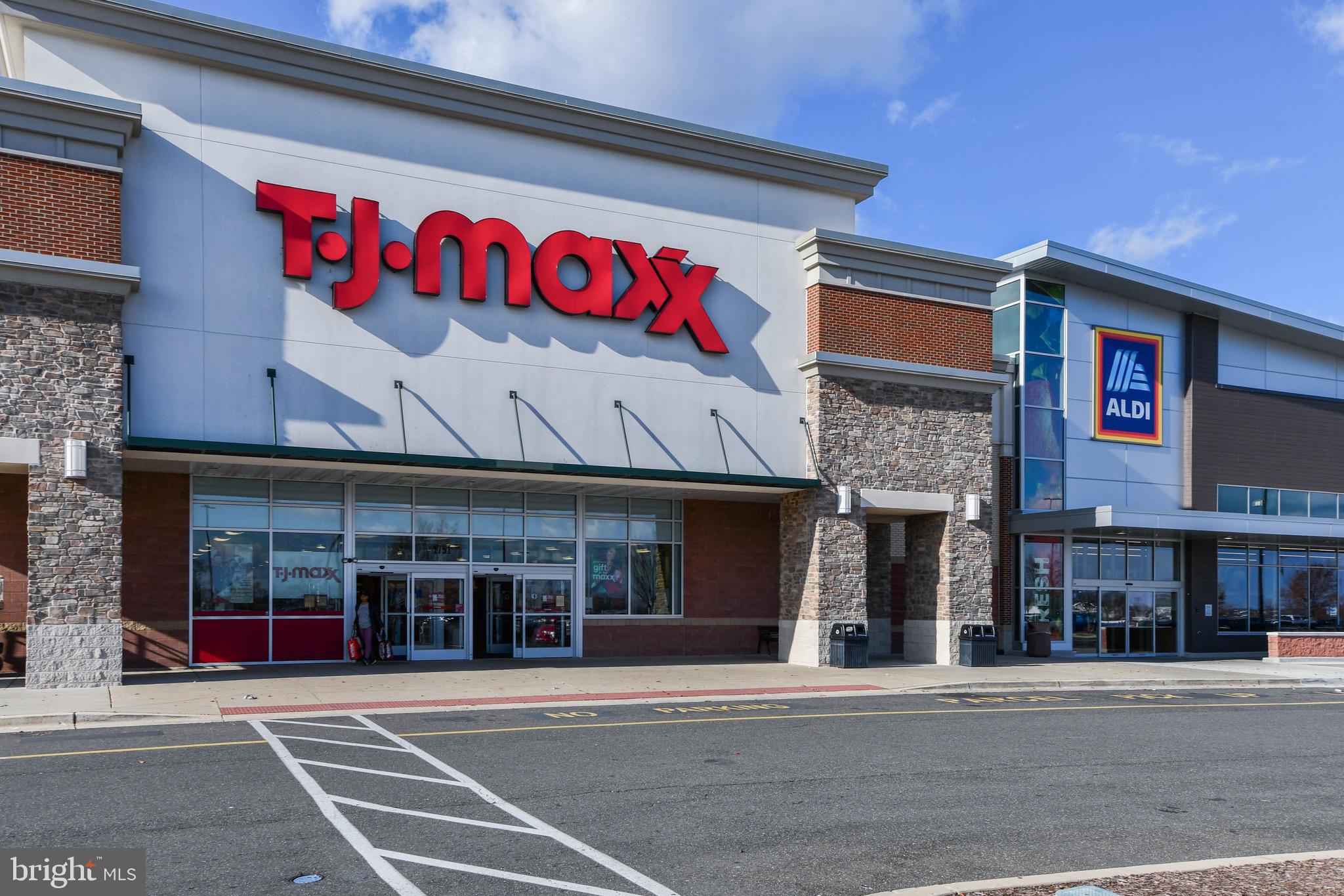 FORESTVILLE PARK - Residential