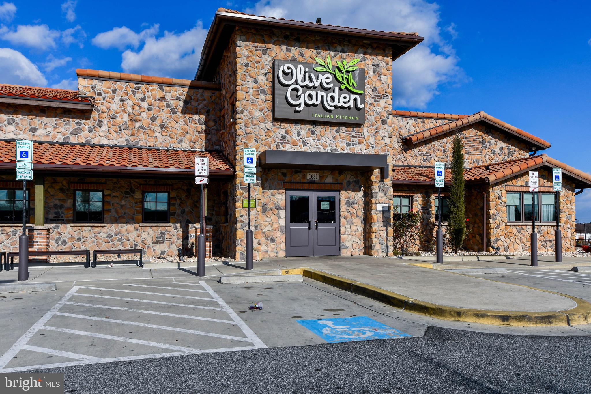 FORESTVILLE PARK - Residential