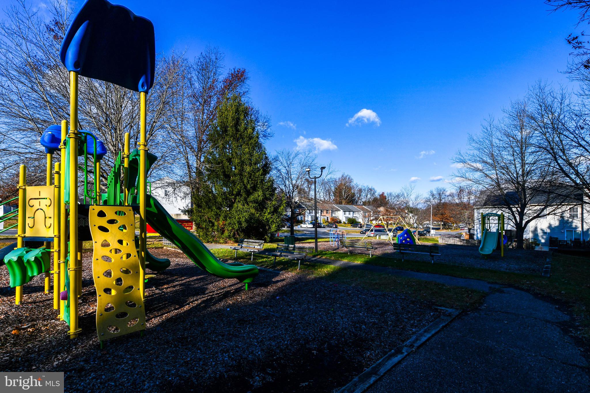 FORESTVILLE PARK - Residential