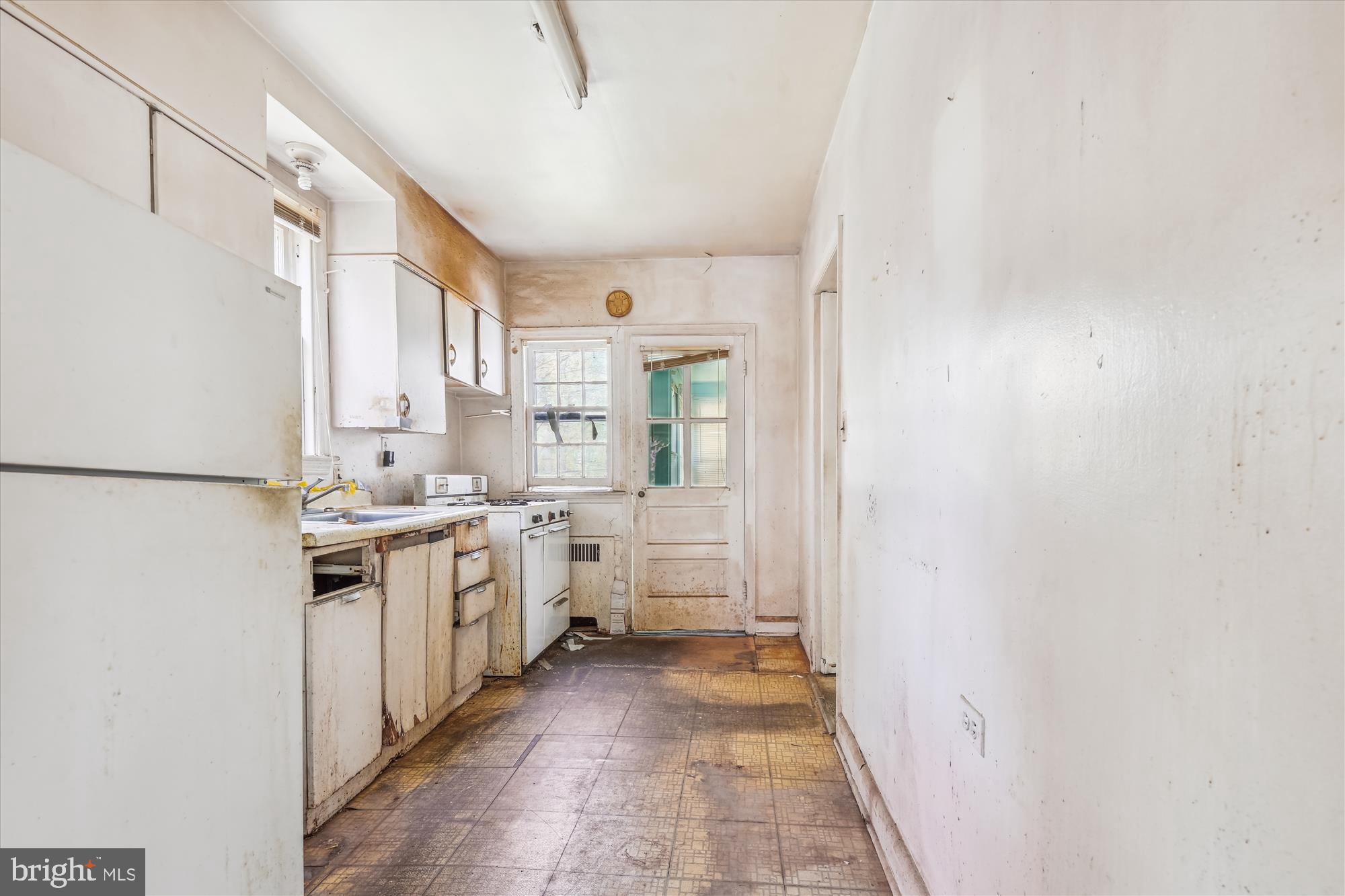 MOUNT WASHINGTON - Residential